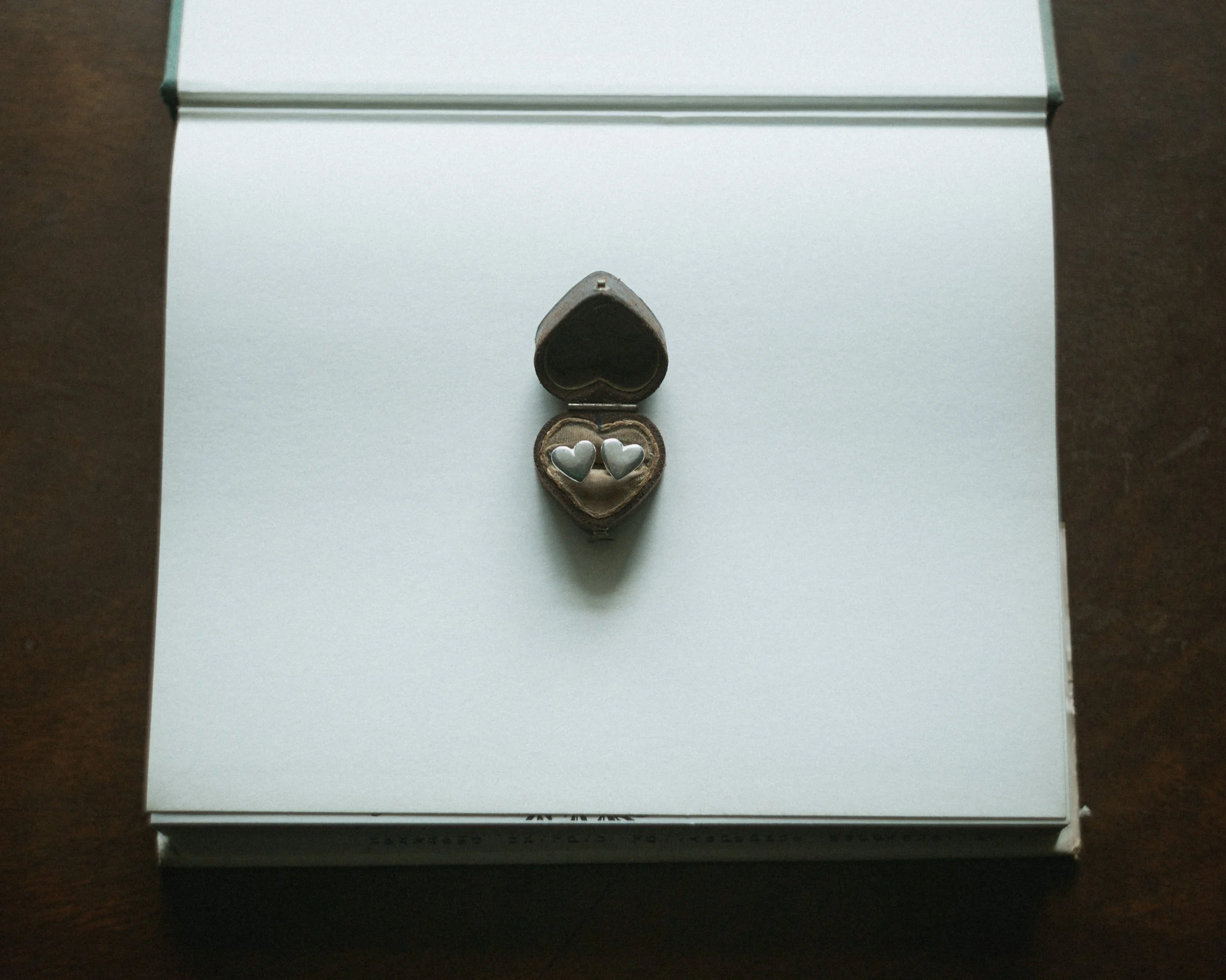 VOTIVE STUDS | Silver