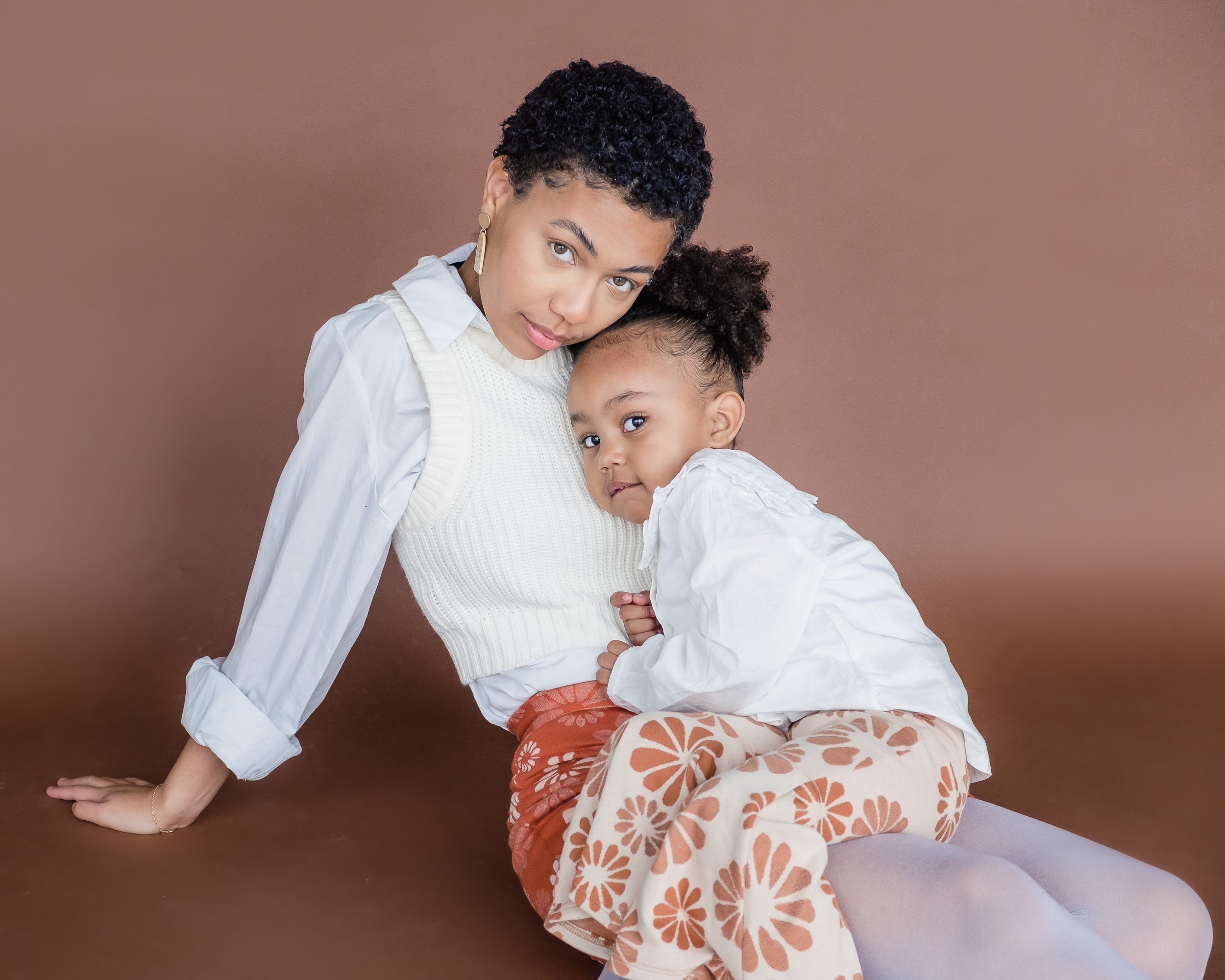 the que studio - mommy and me - columbus portraits
