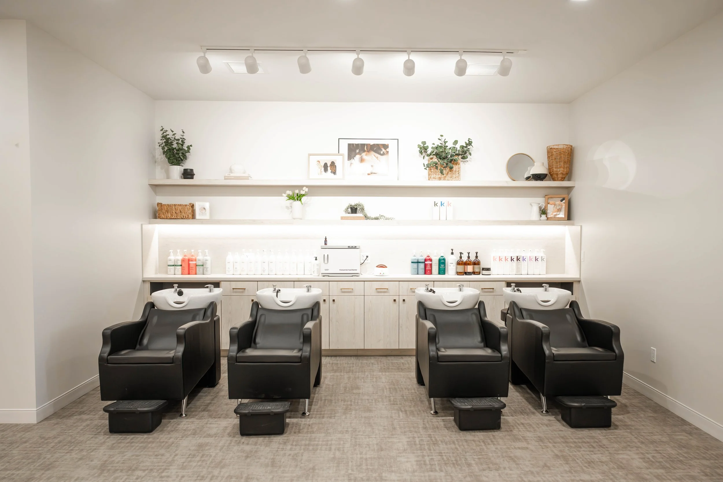 Cedar Rose Salon shampoo and wash station