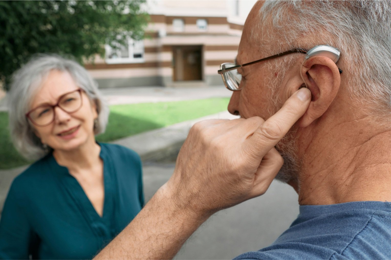 Living with Hearing Loss: How to Overcome Stigma and Build Confidence 