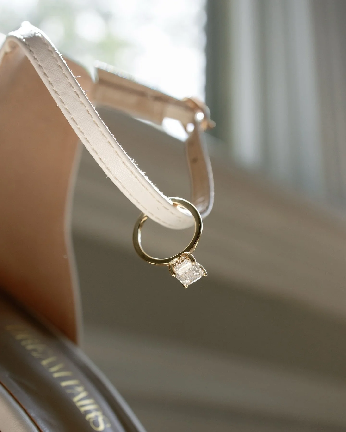 Details matter. Because years from now, it&rsquo;s these little moments&mdash;the rings, the invitations, the vibe of the day&mdash;that will bring you right back to the feeling. Our goal is to capture the details that tell your unique story, creatin
