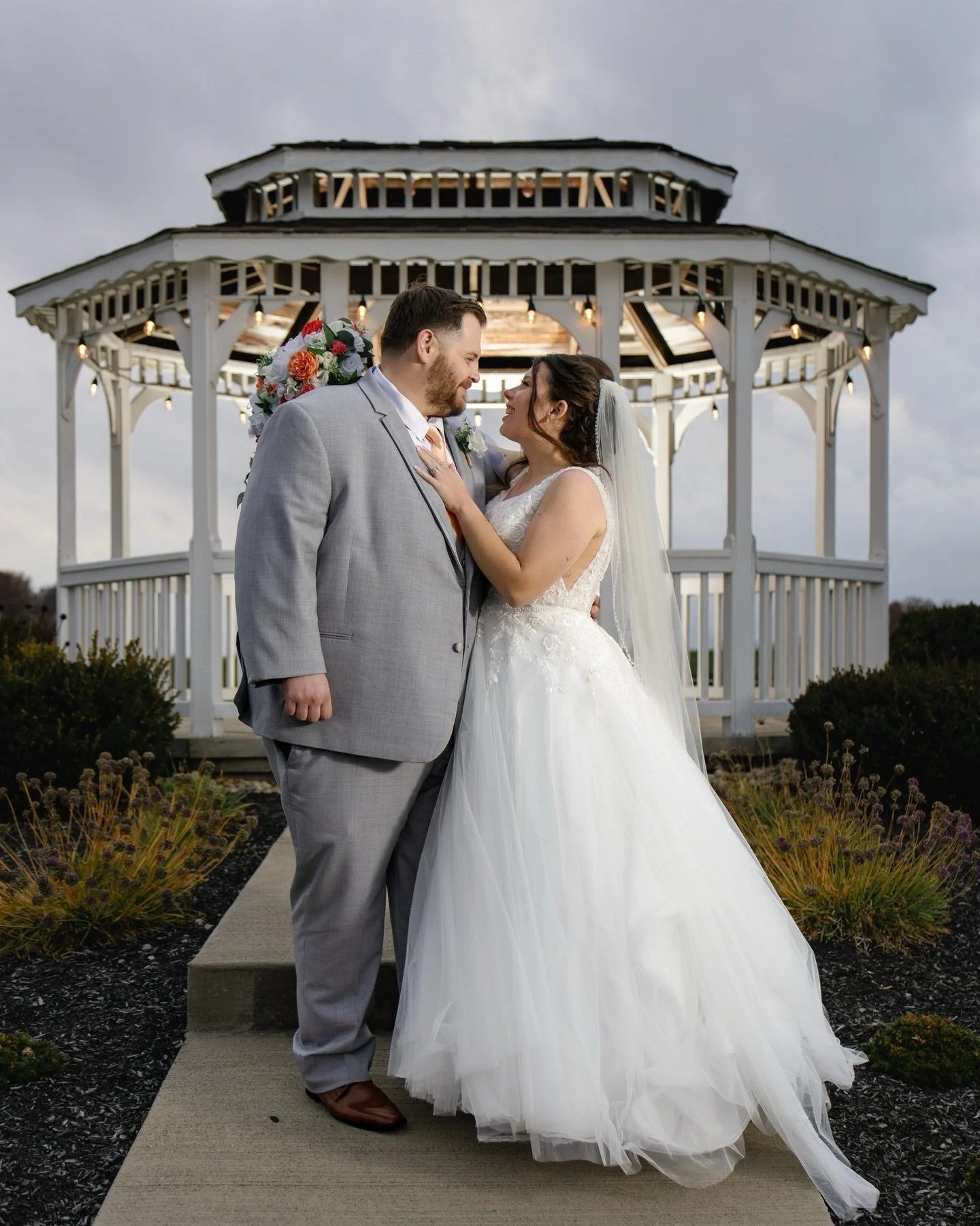 Had the pleasure of shooting this beautiful wedding in Columbus, Ohio last month! Kyle and Kenzie and their family are always fun to be around 😊 this is actually the second wedding I have been with these two this year, because we also shot Kyle&rsqu