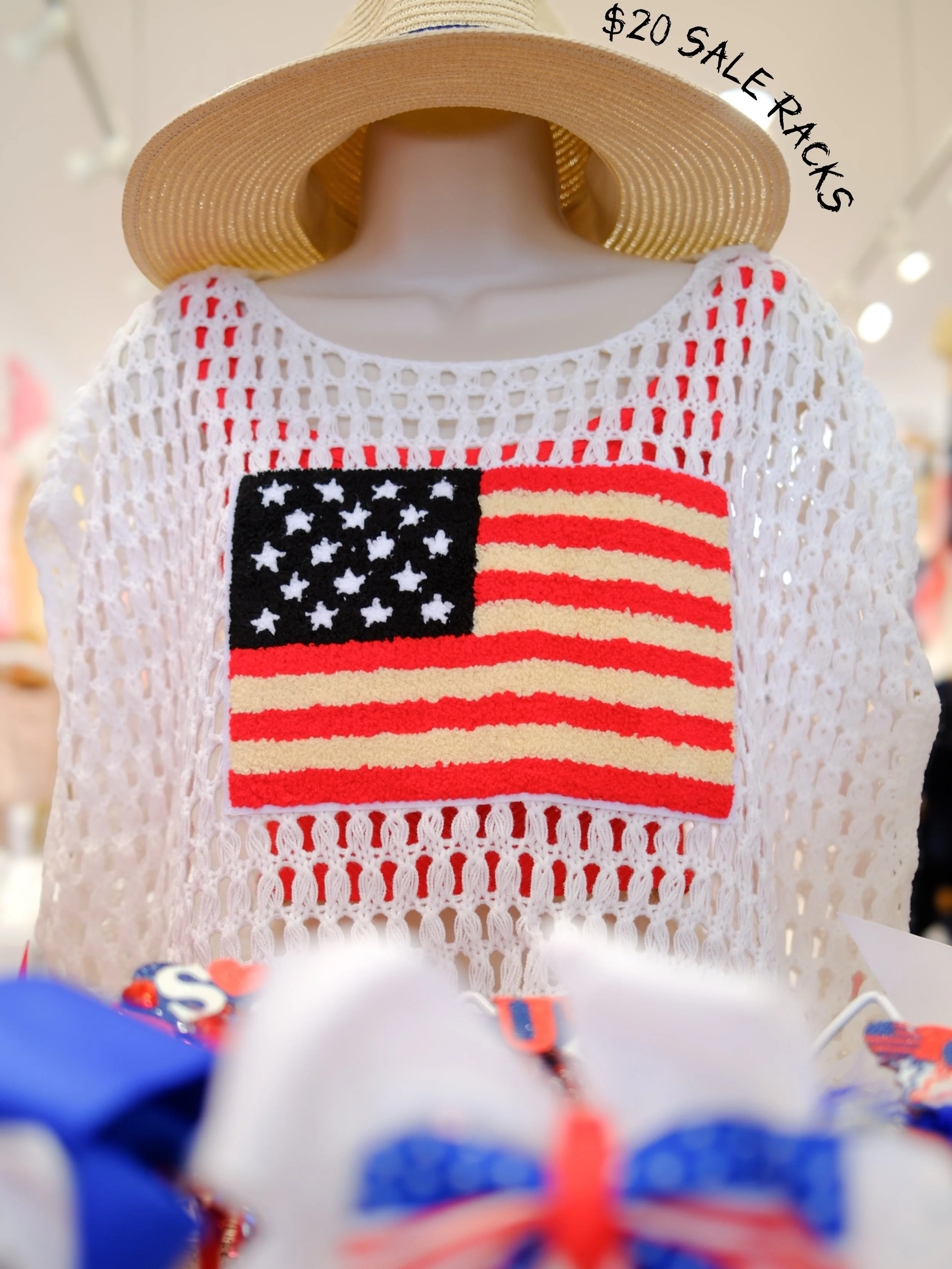 Stars, stripes &amp; shopping bags ❤️🤍💙
Wishing everyone a happy Memorial Day! 
Need a last-minute outfit? We&rsquo;ve got you covered 💋 
Stop in and shop our $20 sale racks while you&rsquo;re here ;)

Sale ONLY at our 
📍Coronado, CA 
961 Orange 