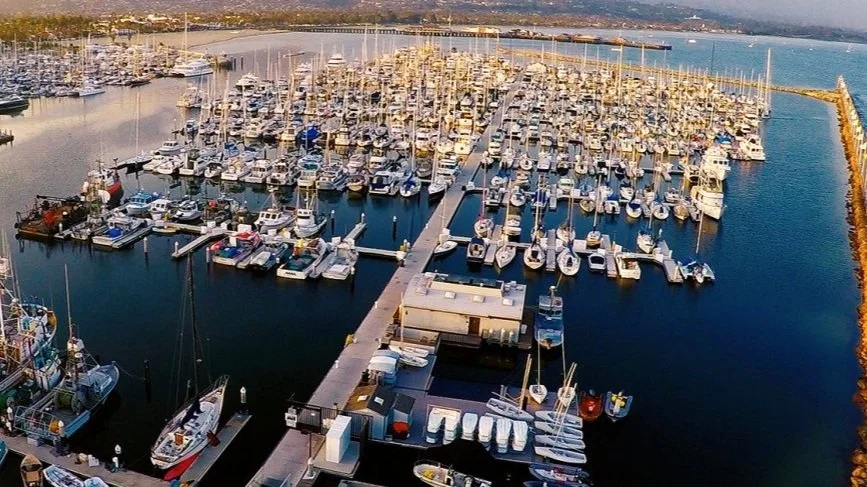 Harbors, Marinas, Yacht Clubs & Boat Yards