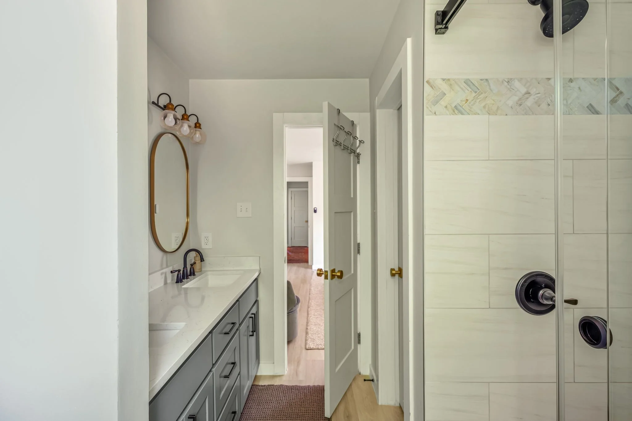 22-web-or-mls-L2270819.jpg
