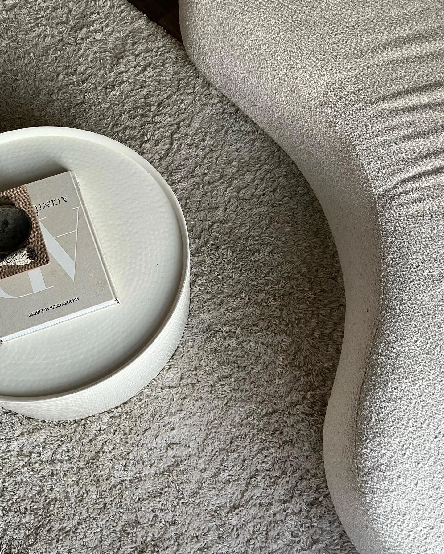 My new coffee table just completed the look 🤍 bought her on fb marketplace, painted her, styled her, &amp; now my living room looks brand new