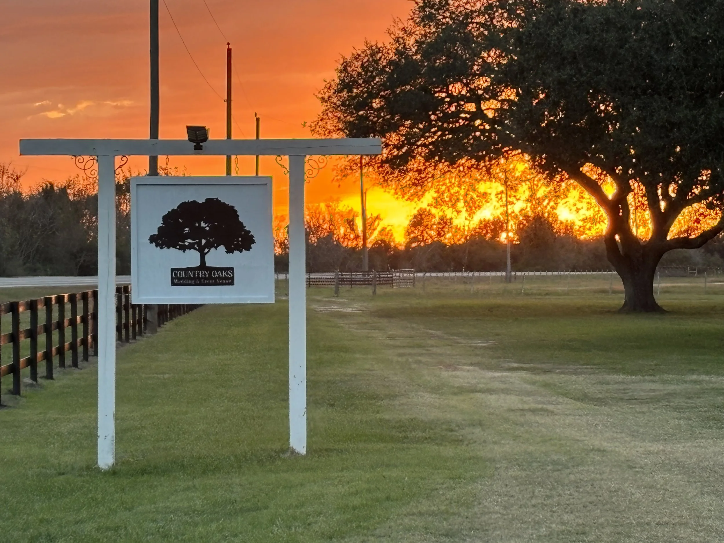 Country Oaks Sun Set.jpg