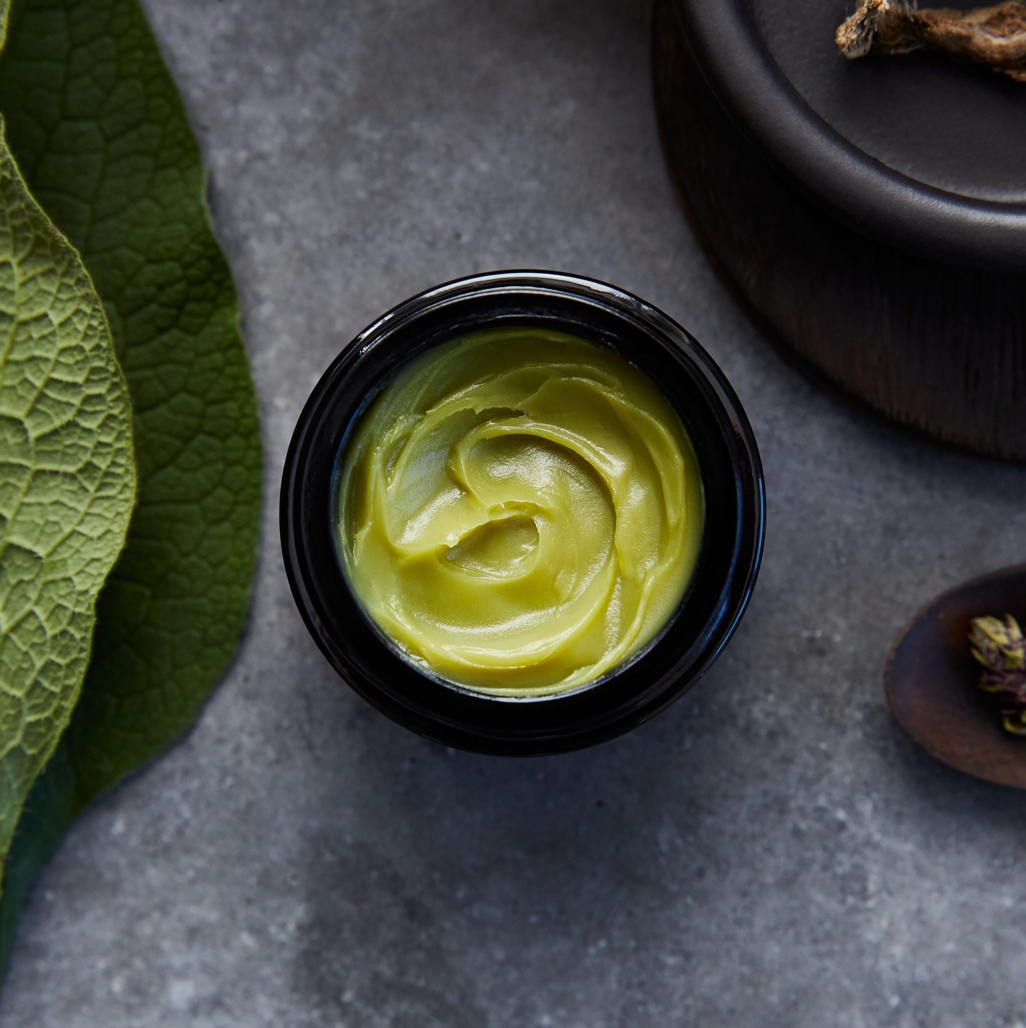 Laurel Recovery Balm