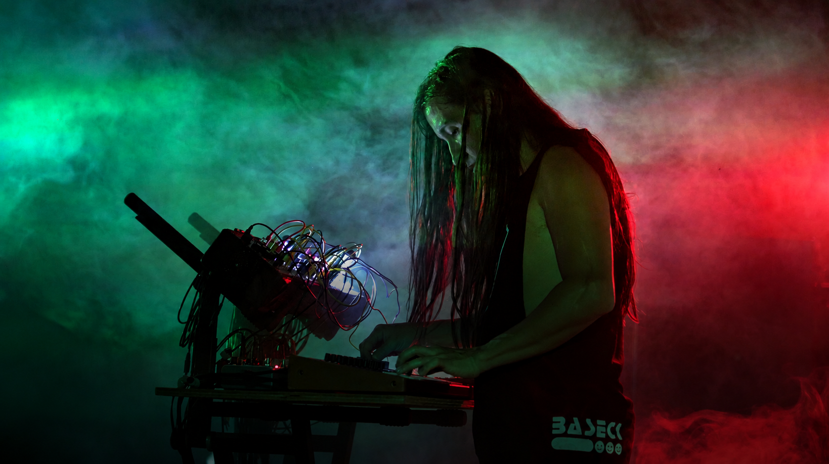        FULLY OPTIMIZED:<br>THRASH DANCE IN UNITY