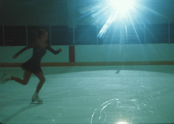 Sydney on Ice-low.gif