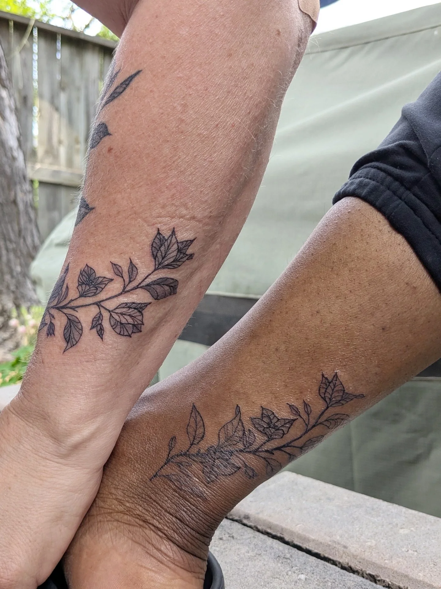 I also got to do some mother / daughter tattoos yesterday!