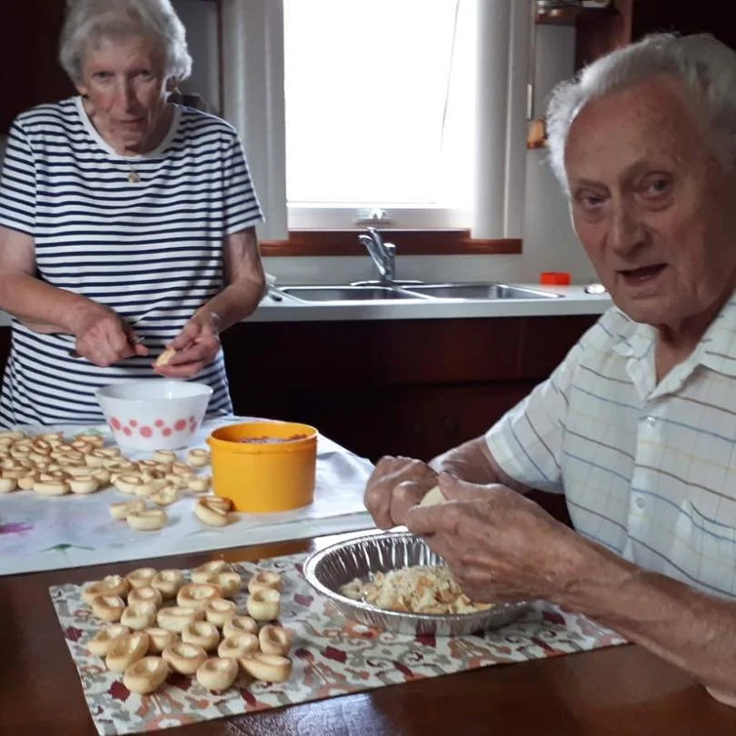 Recipe of the month

💛🍑BRESKVE🍑🧡

Breskve are a traditional Slovenian treat made by shaping two dome-shaped cookies, hollowing and filling them so they can be joined together into a peach-like sphere and then tinted and sugared to resemble a real