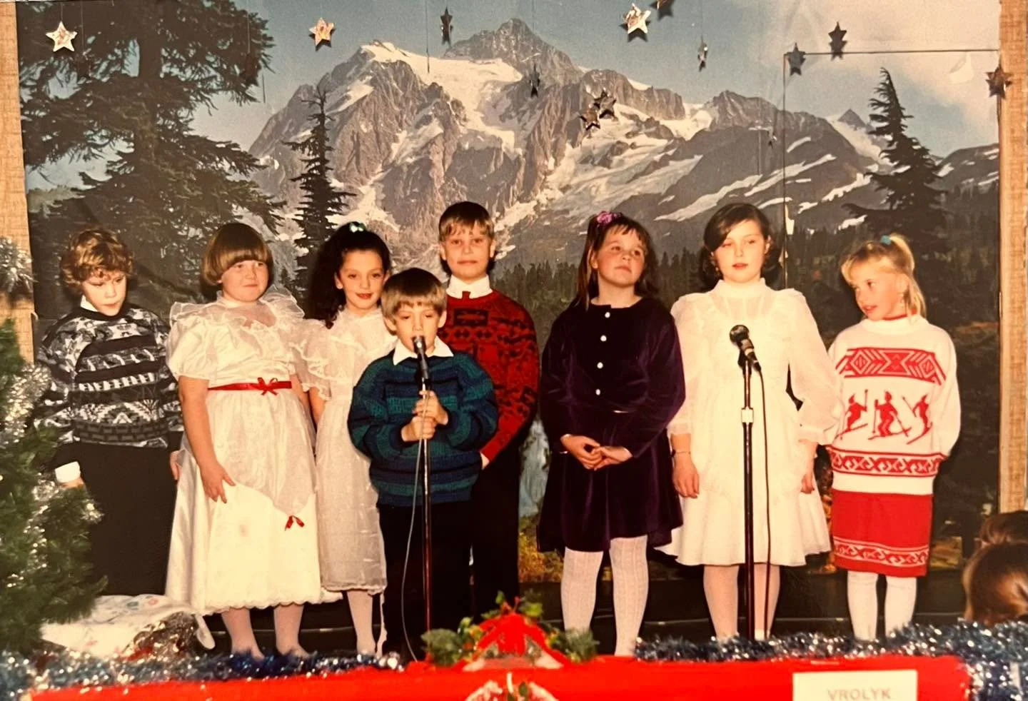🚨THROWIN THURSDAY BACK🚨

Here&rsquo;s a throwback from our church basement at the infamous St. Nicholas celebrations that take place every year at 95 MacDonald Avenue! Can you spot yourself in this photo? If you do, drop a comment and tell us where