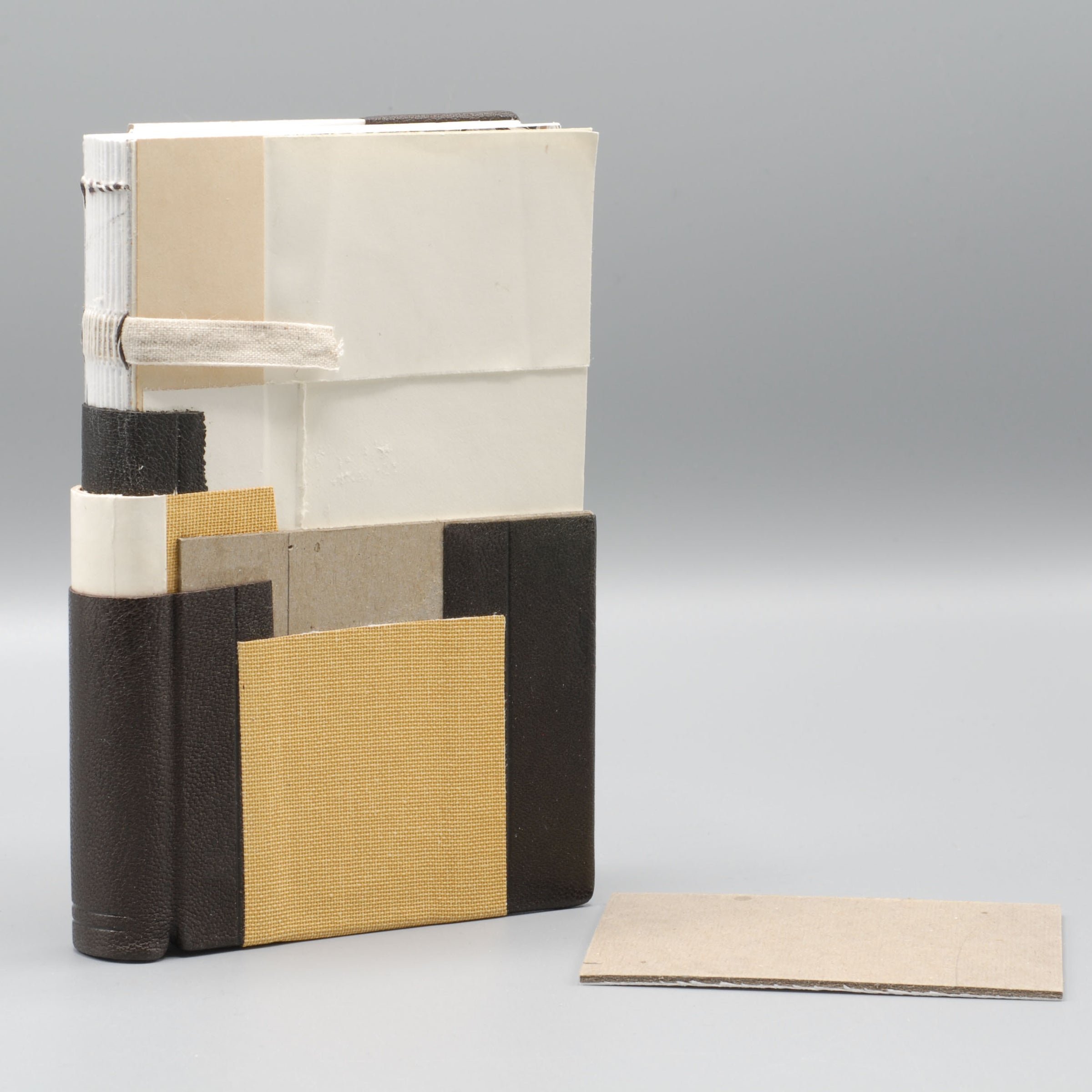 Springback Binding3.jpeg