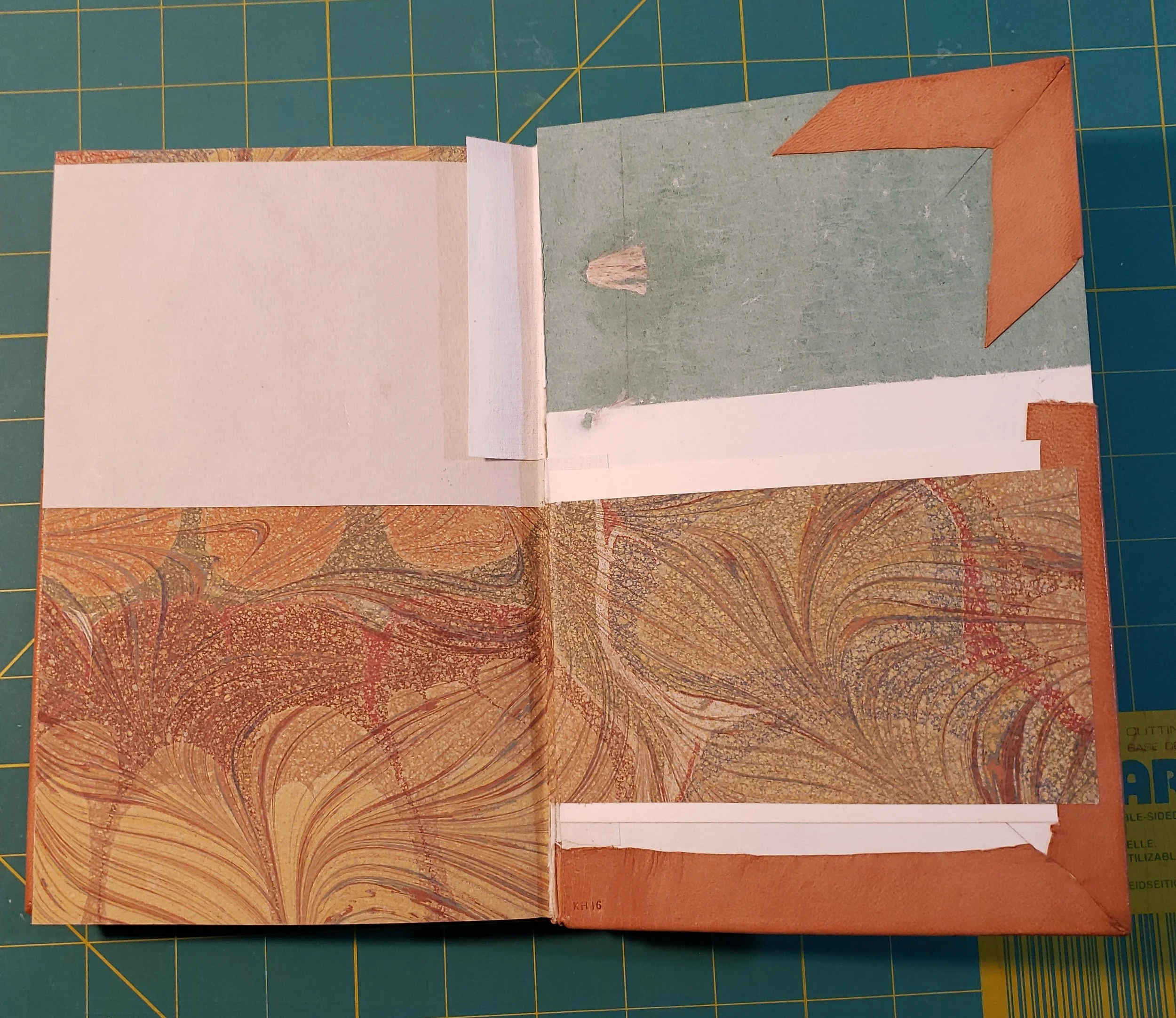 lbb_ca_rear_cover_open.jpg