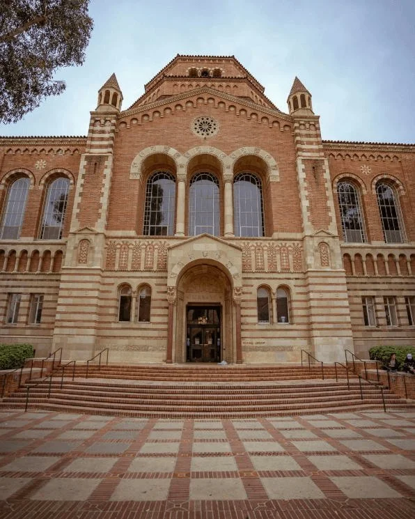 Most colleges offer student success centers. And they can be helpful.

But for many capable students who struggle with time management, organization, motivation, and follow-through, campus support alone is not enough.

Workshops and short appointment