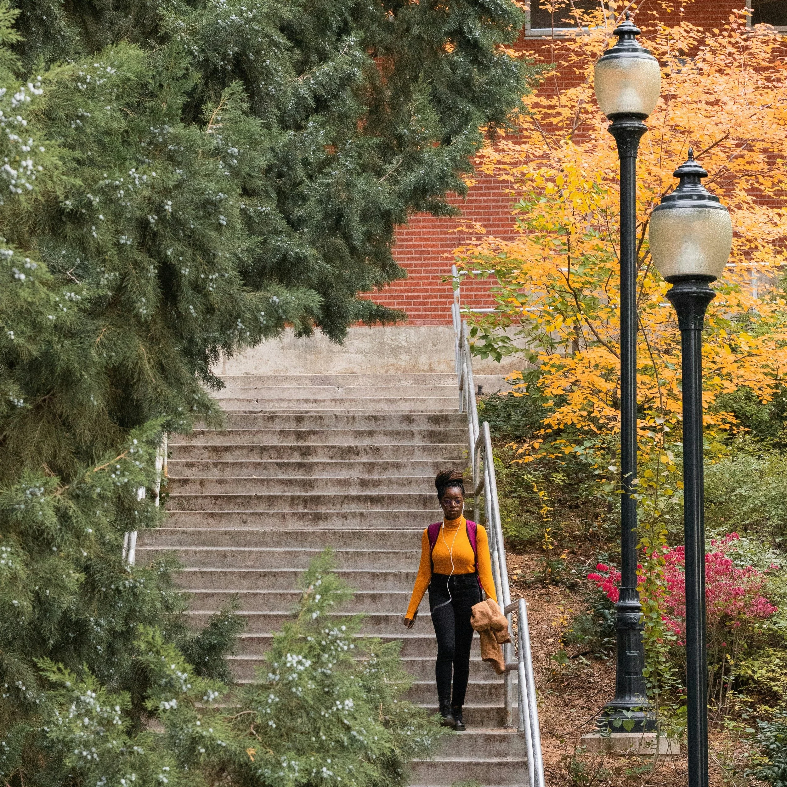 Dropping a class isn't quitting. Dropping it without a plan is.

Withdrawal deadlines are coming up fast, and a W isn't a free pass. It earns no credit, and it can still put your financial aid at risk. Call your aid office before you decide. 📚

Then