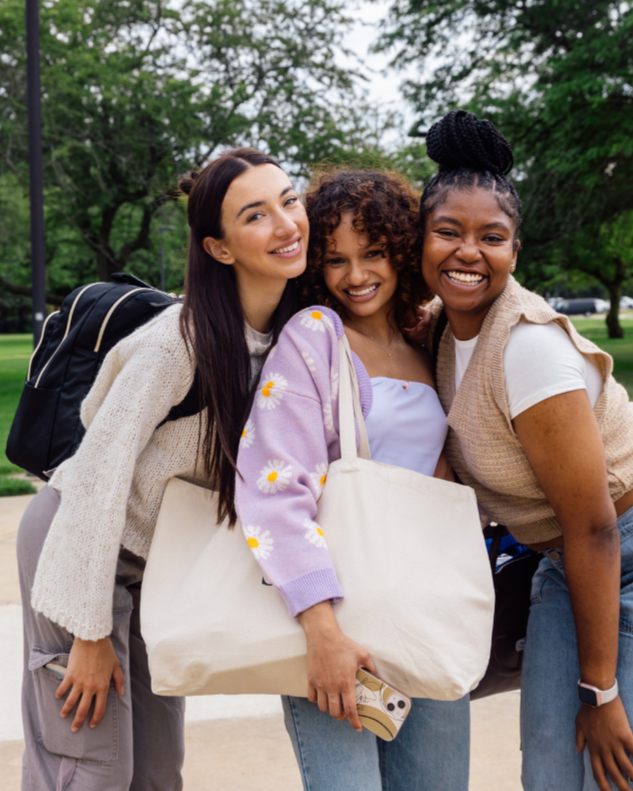 Making Friends in College: Building Community and Confidence 