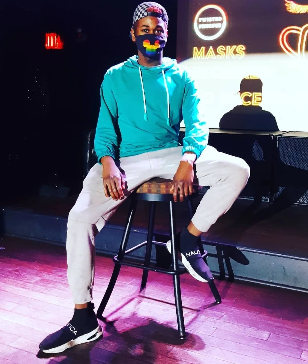 Screenshot_20220105-195157_Instagram.jpg