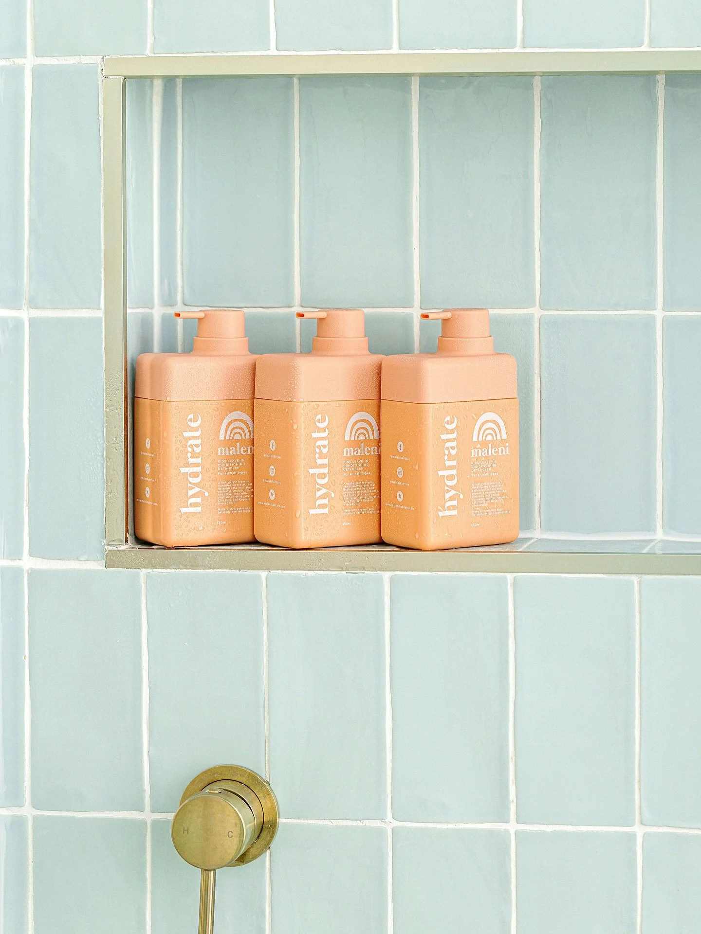 Post-wash magic in a bottle 🧴
Our Hydrate Leave-In Conditioner makes brushing a breeze &mdash; gentle, natural, and made for little ones 🌈