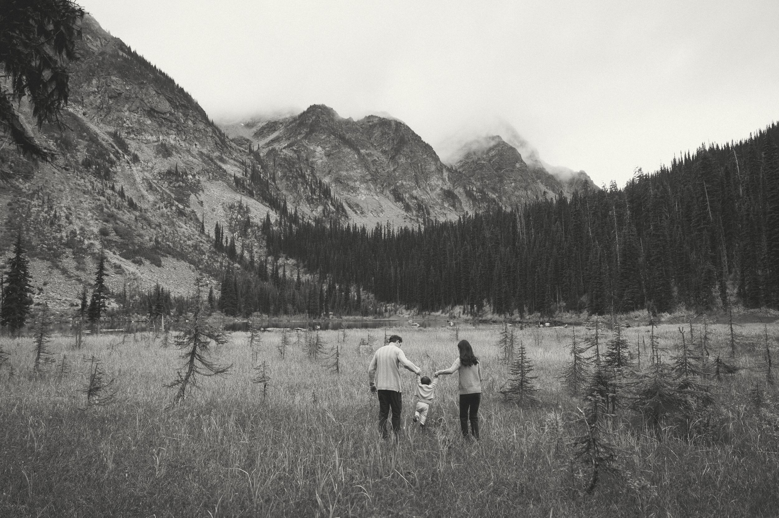 EARTH IN BLOOM PHOTOGRAPHY - Em + Luke - Wells Gray Session-94.jpg