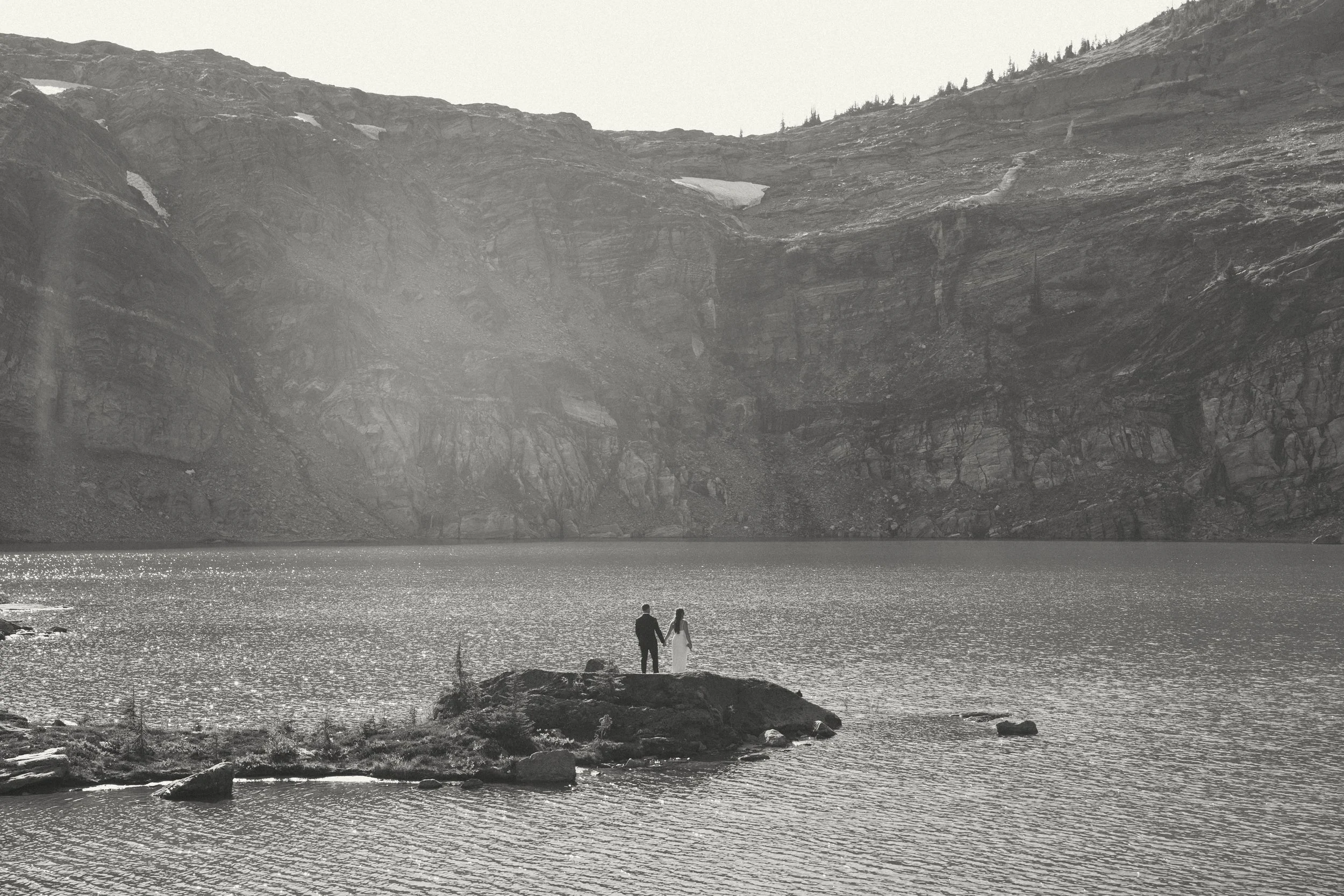EARTH IN BLOOM PHOTOGRAPHY  - Catherine + Lee - Revelstoke Elopement 6-112.jpg