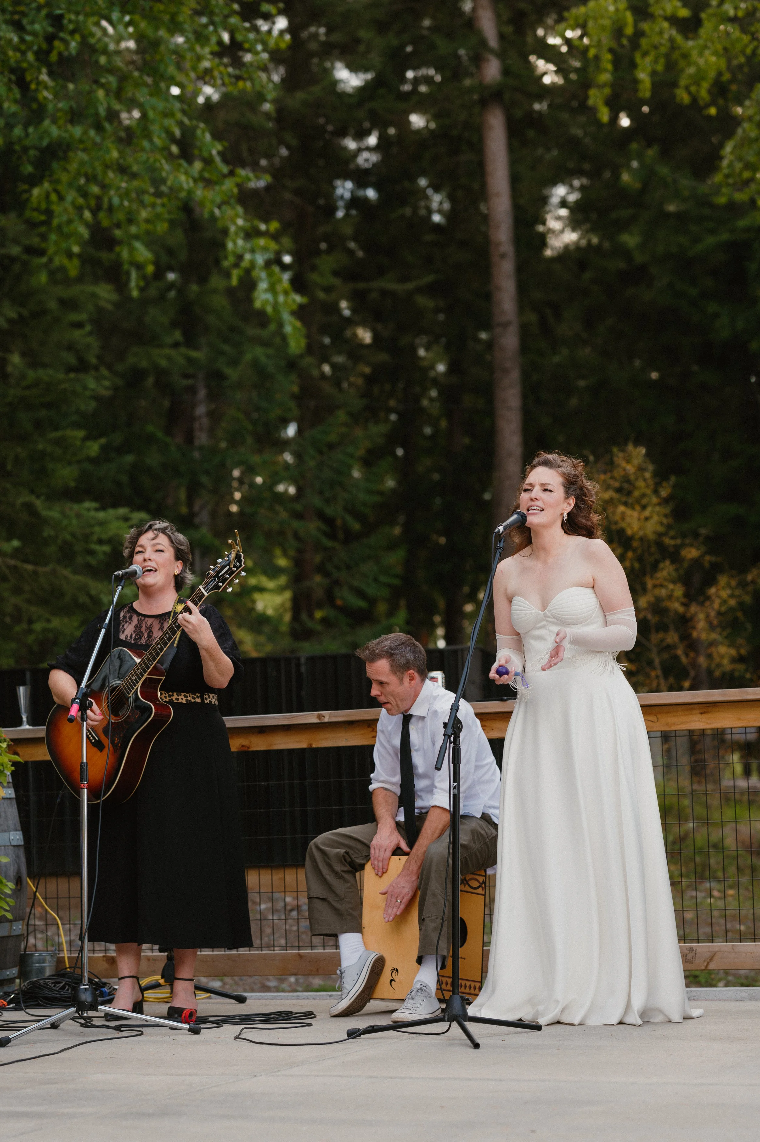 EARTH IN BLOOM PHOTOGRAPHY -Caitlin + Simon - 7-101.jpg