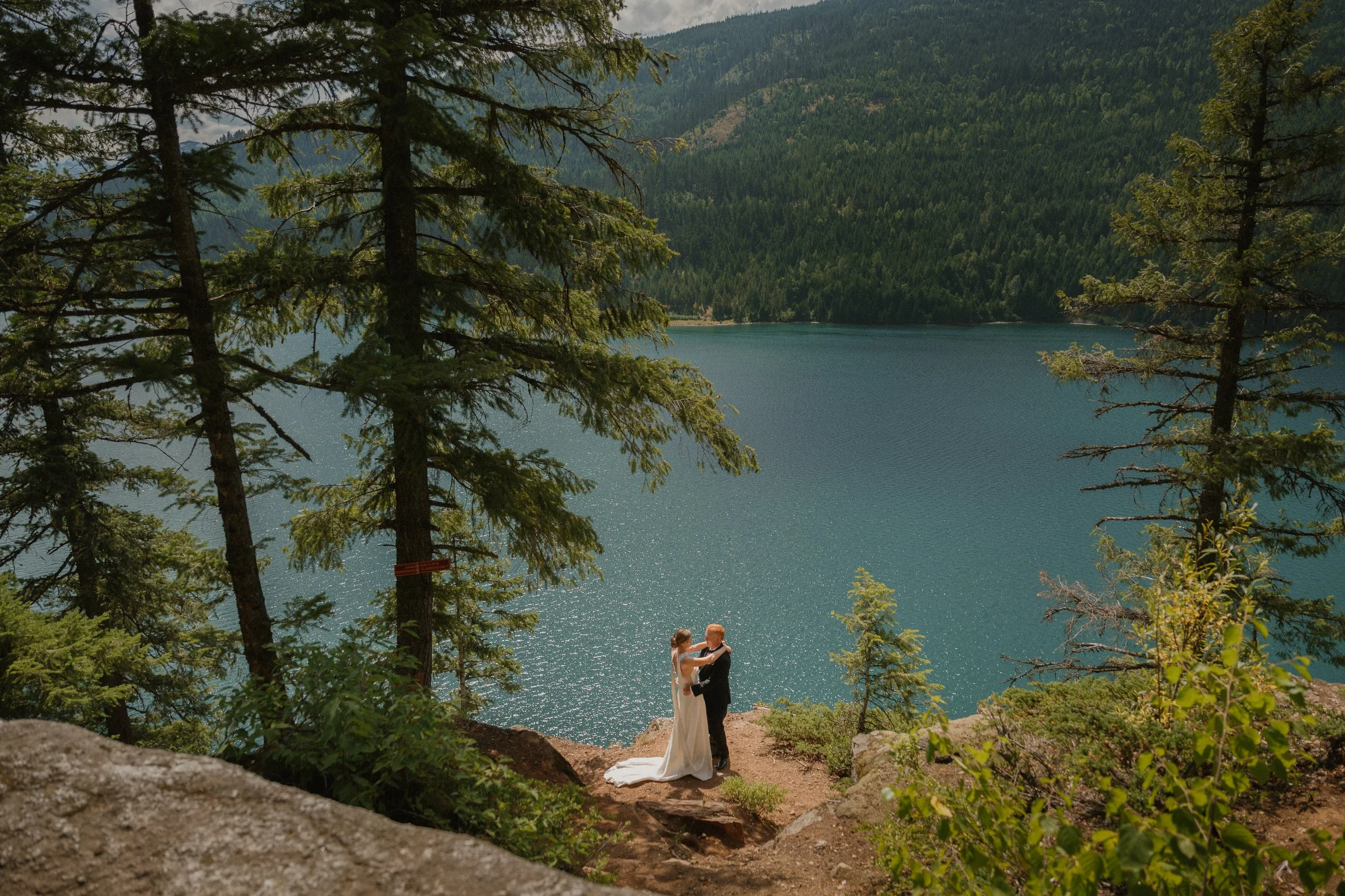Jessie + Cade - Revelstoke Helicopter Elopement-25.jpg