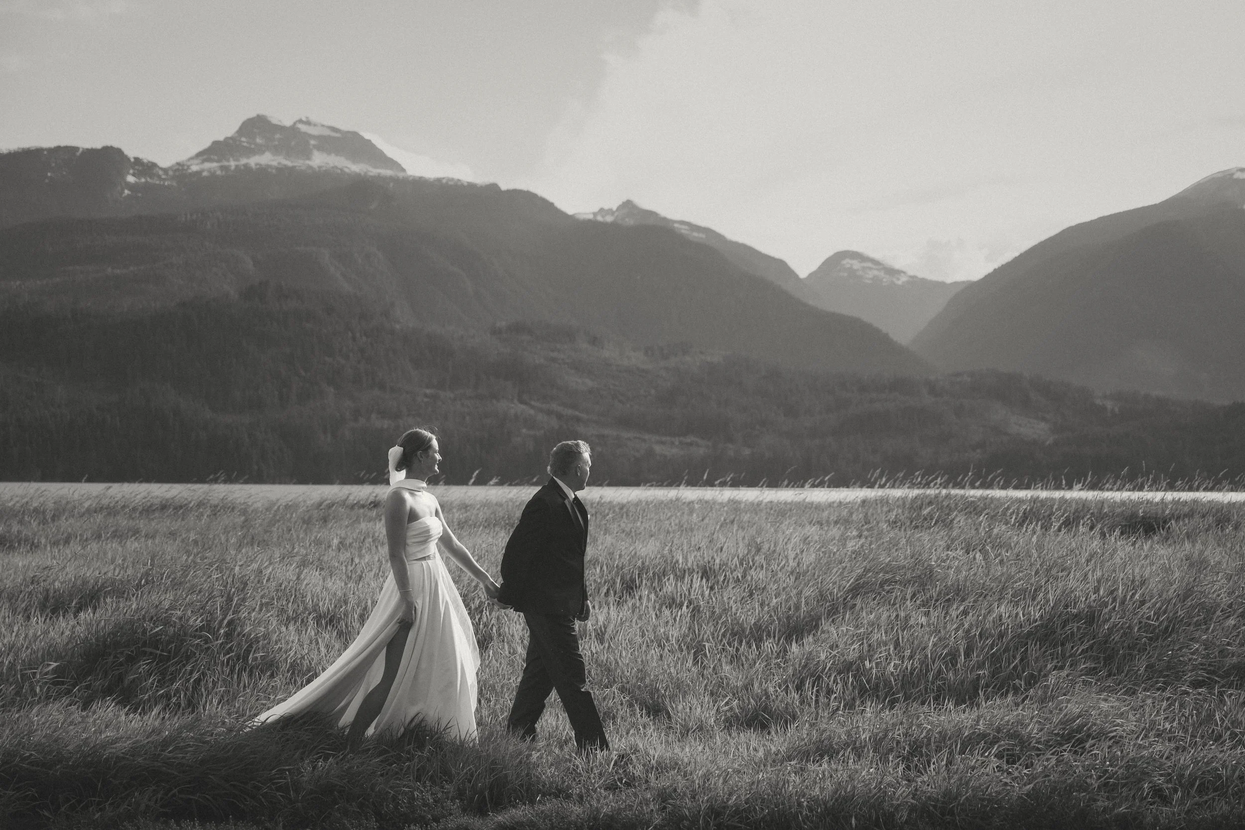 Jessie + Cade - Revelstoke Helicopter Elopement-138.jpg