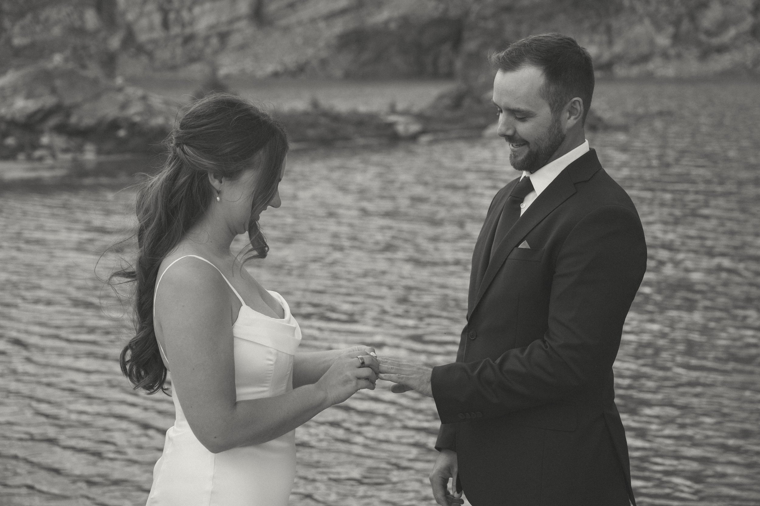 EARTH IN BLOOM PHOTOGRAPHY  - Catherine + Lee - Revelstoke Elopement 6-68.jpg