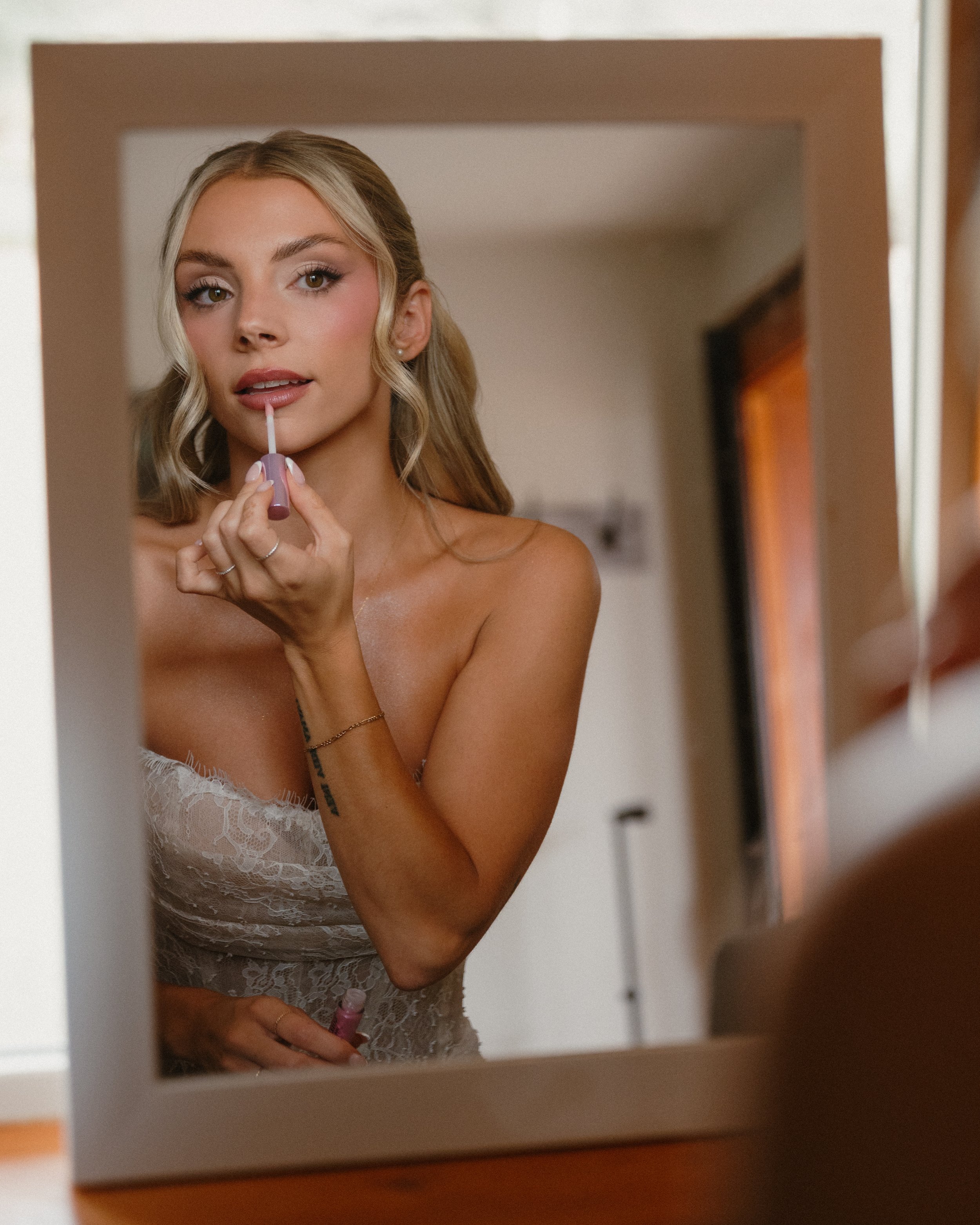 Kiona + Connor - Rancho Burro Wedding - Girls getting ready -61.jpg