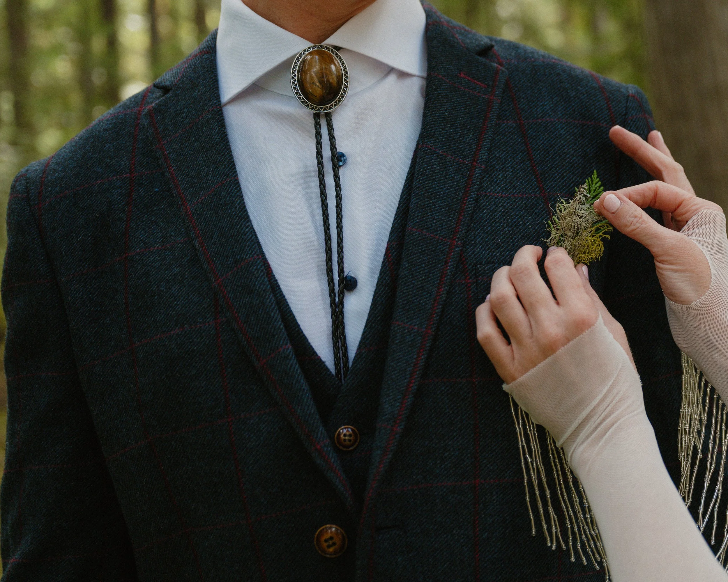 EARTH IN BLOOM PHOTOGRAPHY -Caitlin + Simon - 3-30.jpg