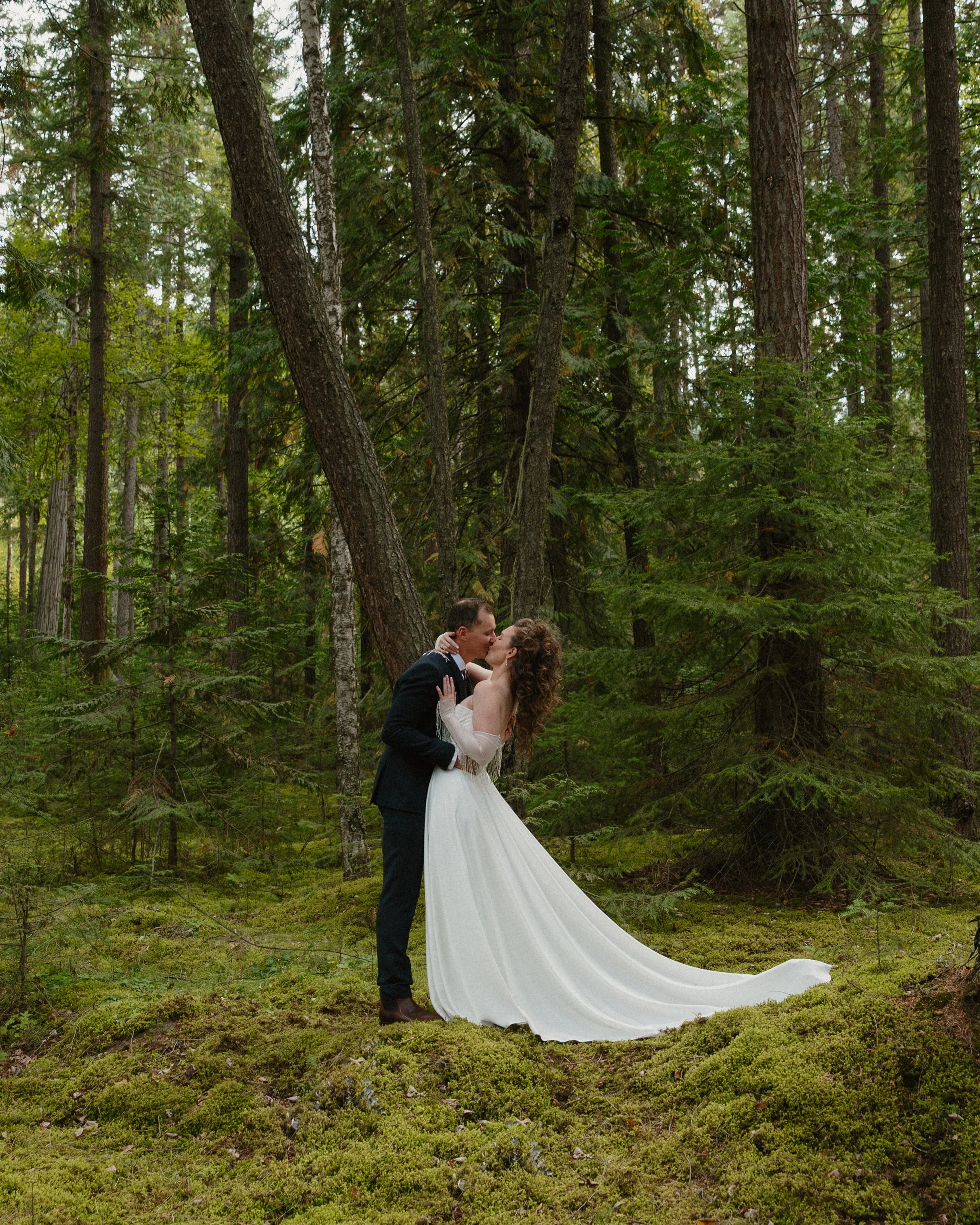 EARTH IN BLOOM PHOTOGRAPHY -Caitlin + Simon - 5-127.jpg