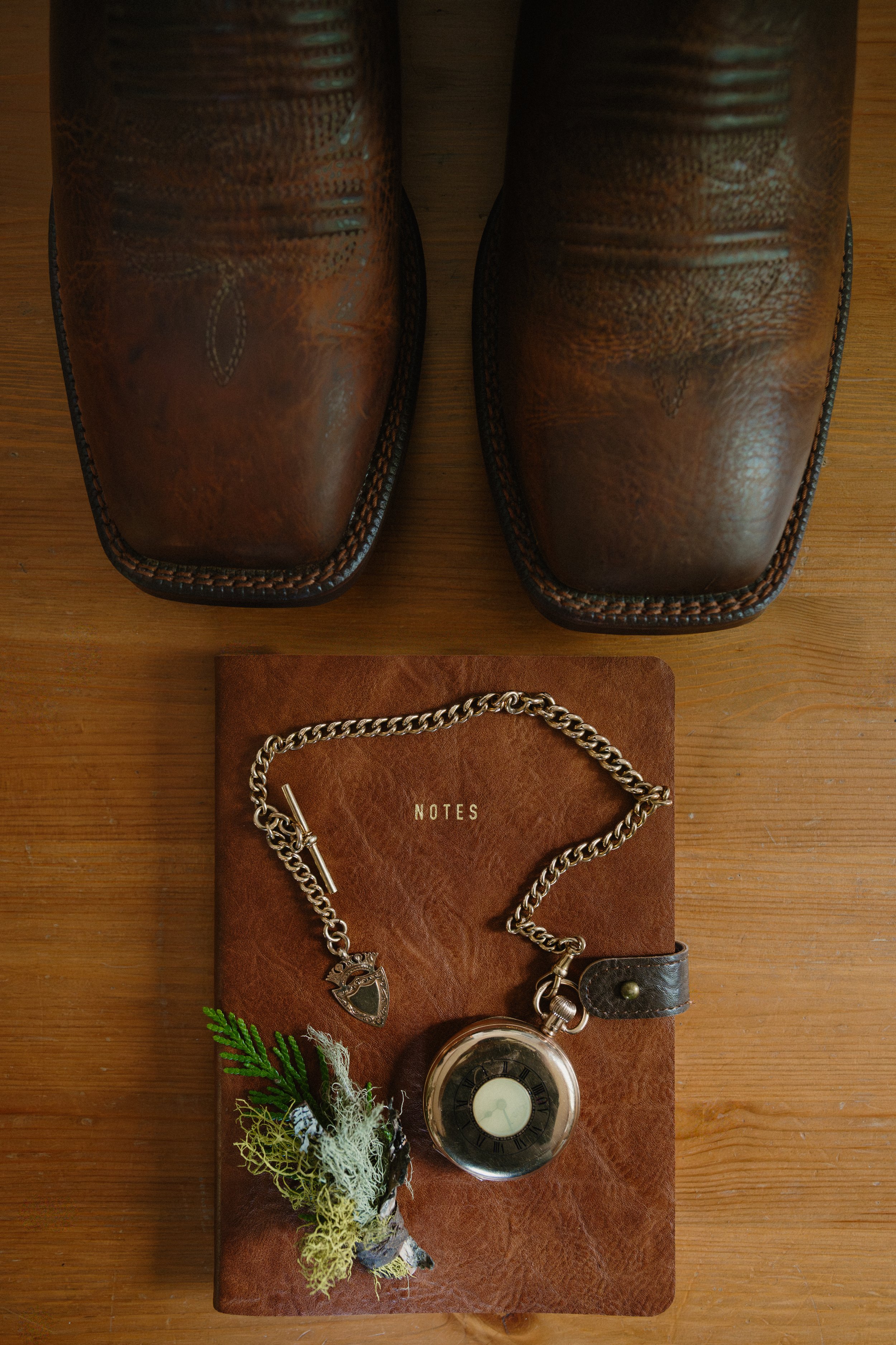 EARTH IN BLOOM PHOTOGRAPHY -Caitlin + Simon - 2-4.jpg