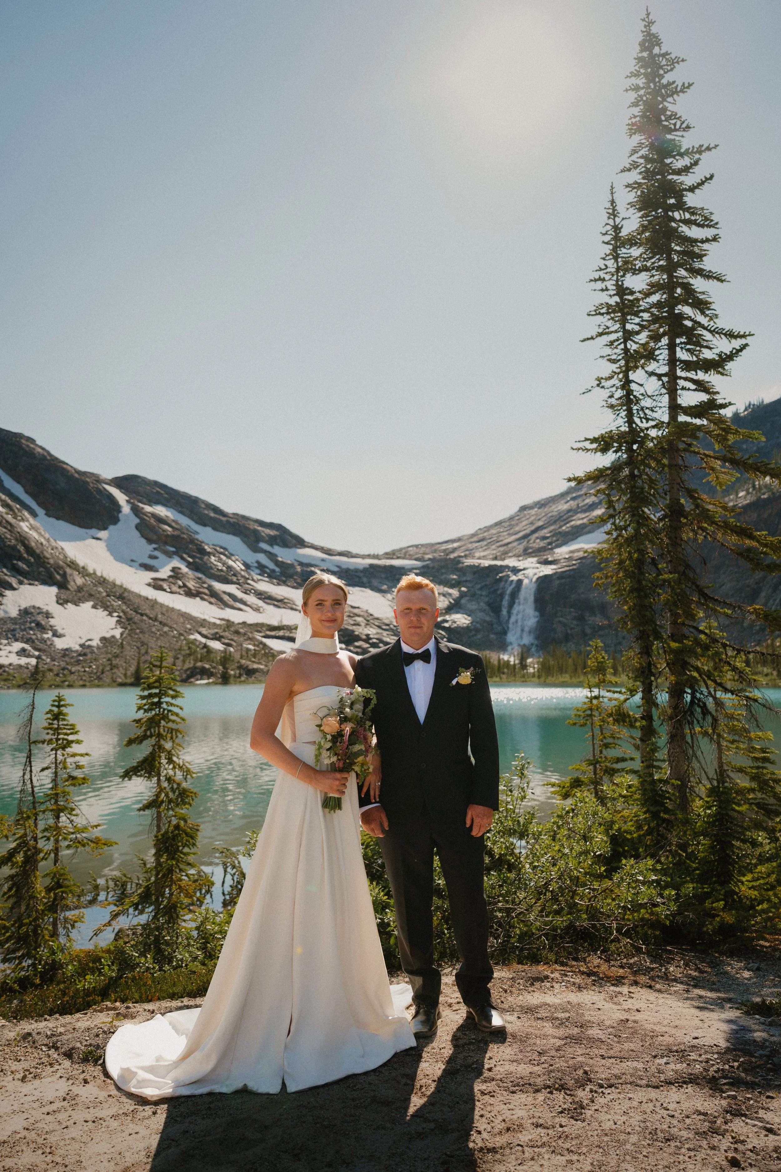 Jessie + Cade - Revelstoke Helicopter Elopement-77.jpg