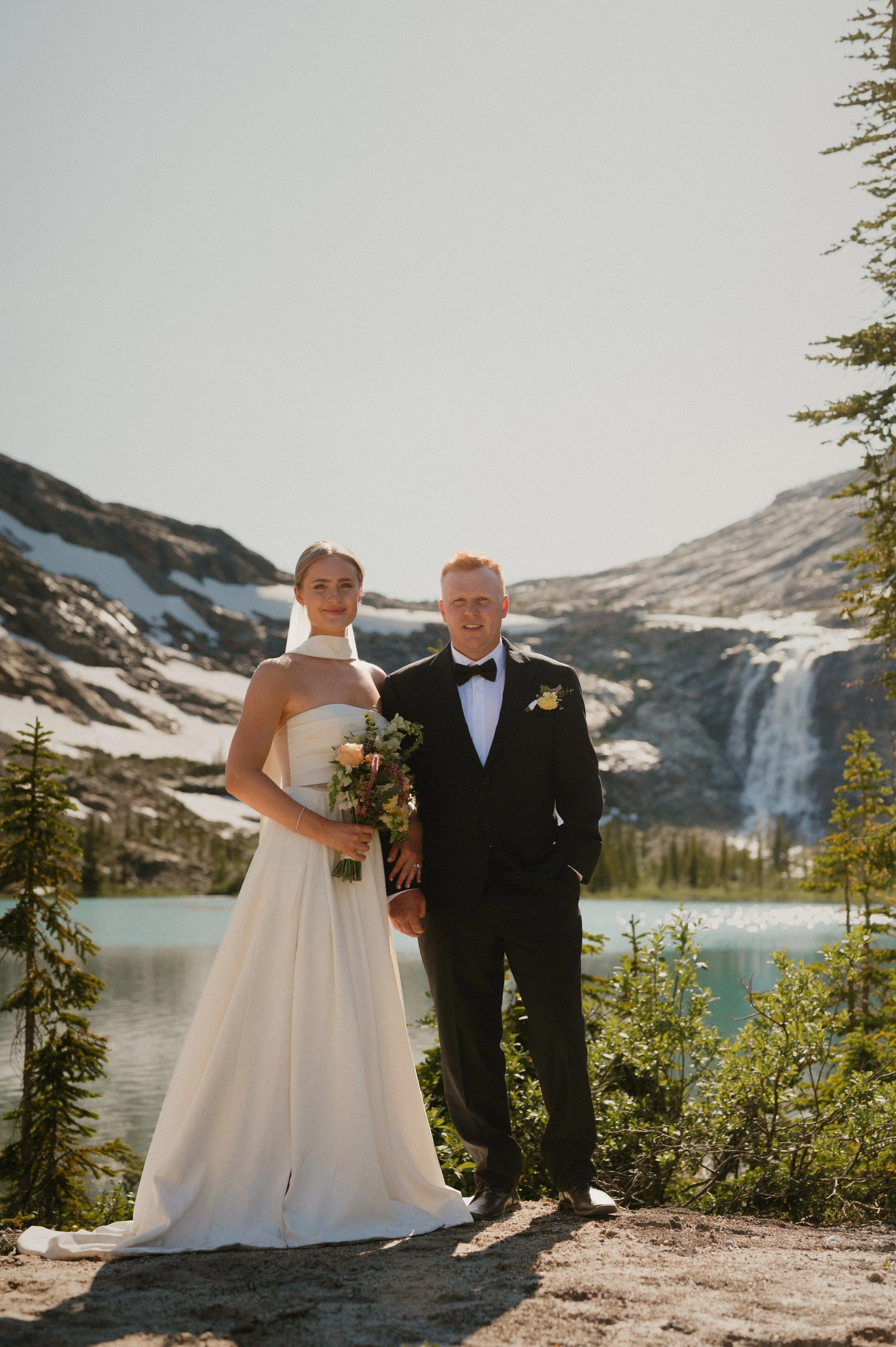 Jessie + Cade - Revelstoke Helicopter Elopement-74.jpg