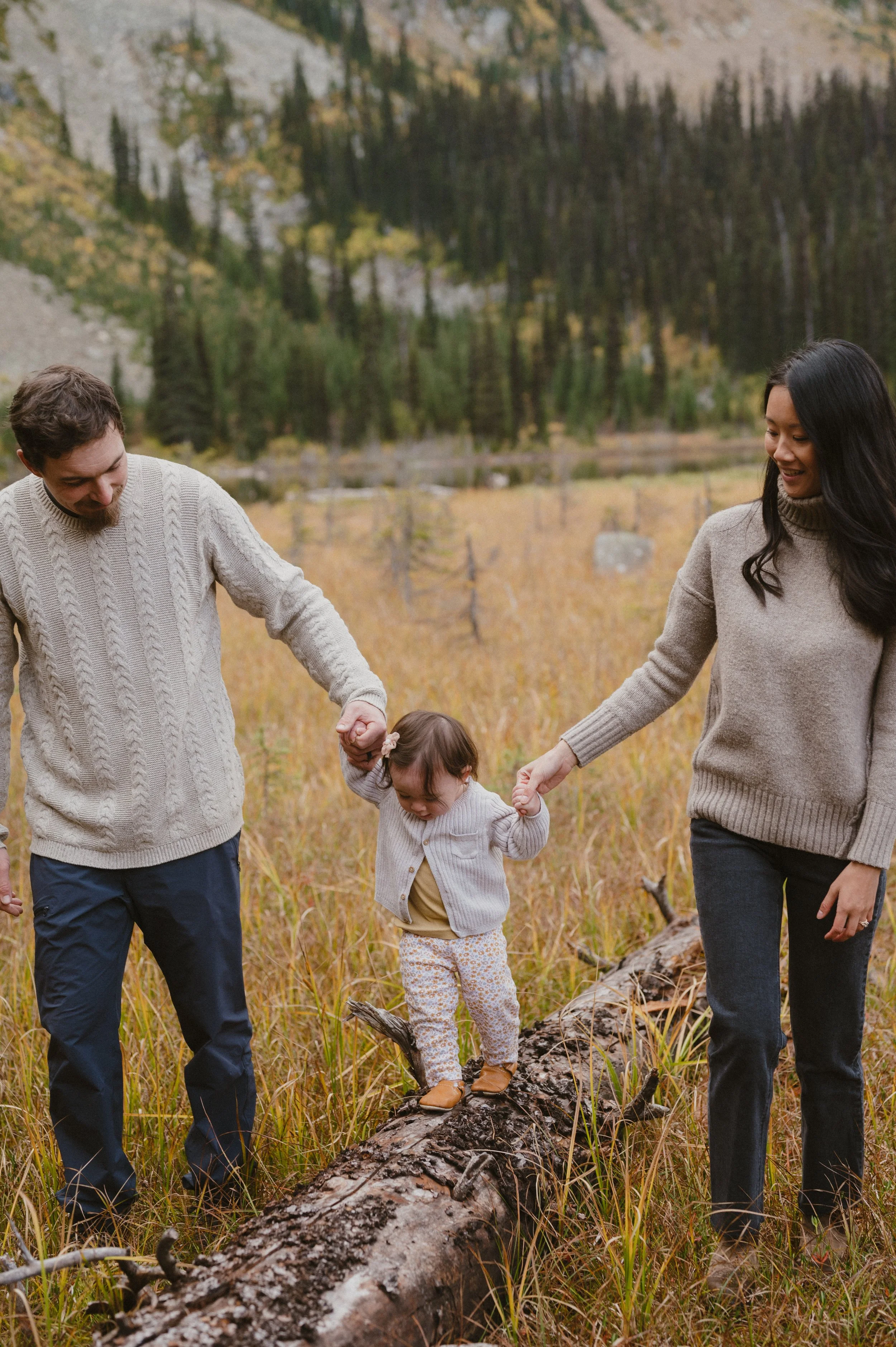 EARTH IN BLOOM PHOTOGRAPHY - Em + Luke - Wells Gray Session-89.jpg