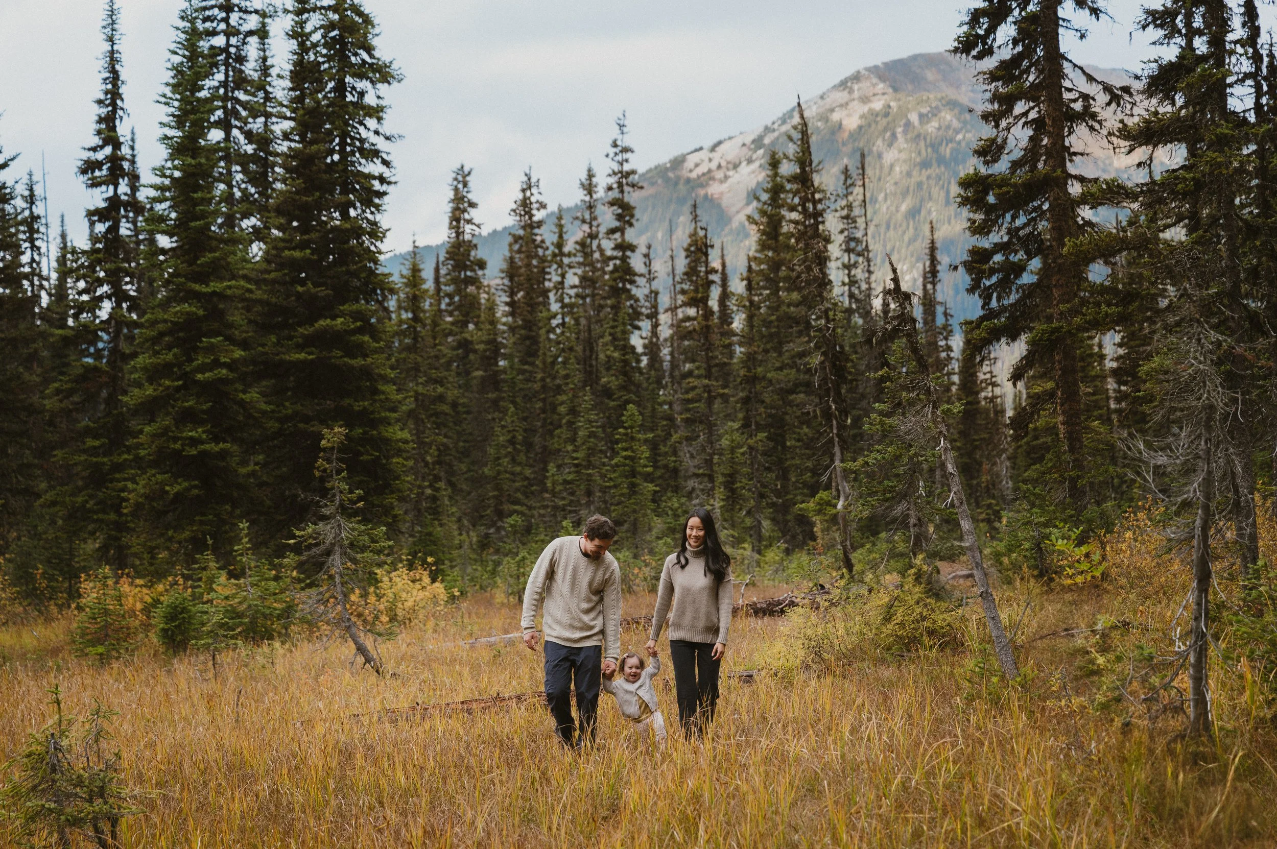 EARTH IN BLOOM PHOTOGRAPHY - Em + Luke - Wells Gray Session-95.jpg