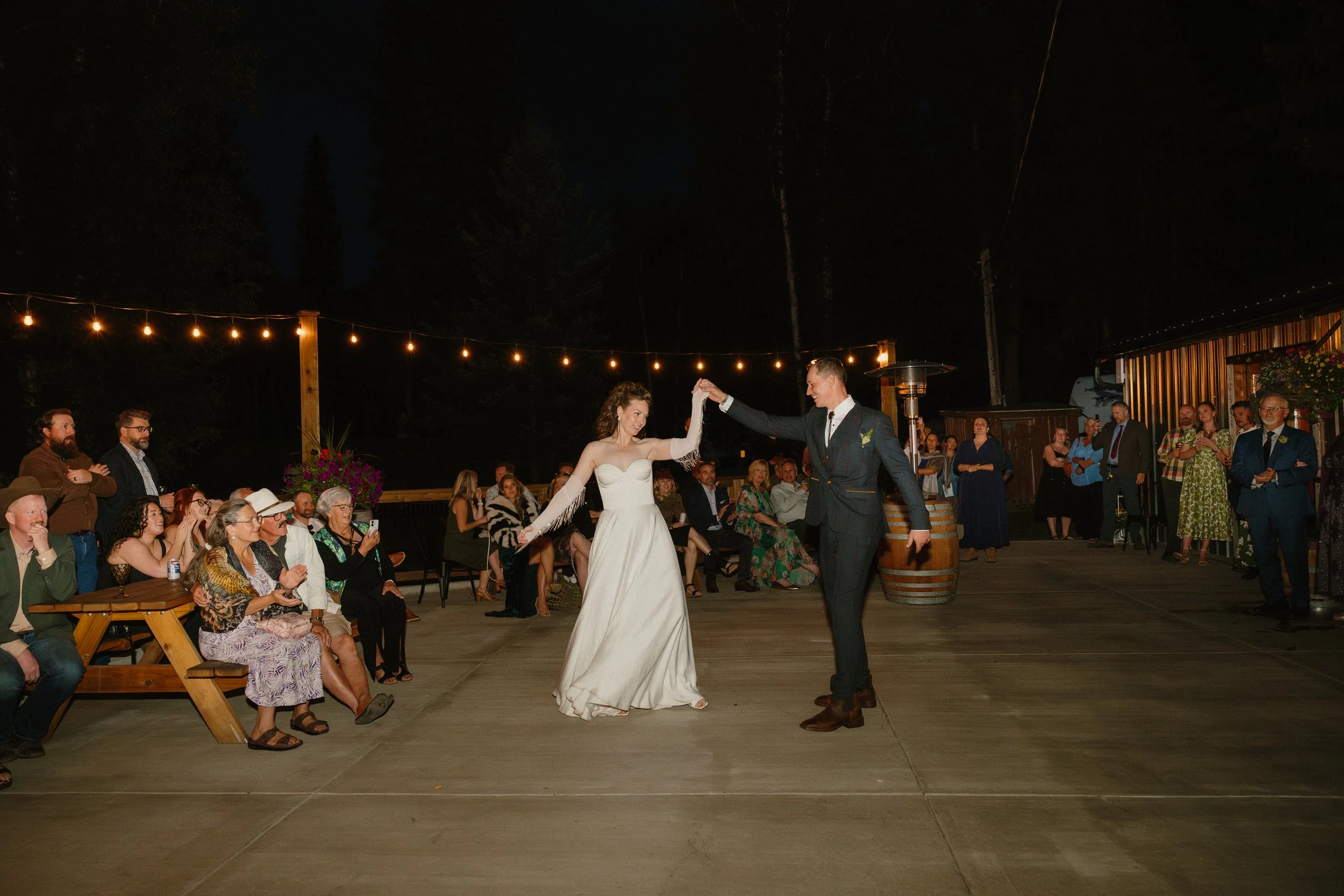 EARTH IN BLOOM PHOTOGRAPHY -Caitlin + Simon - 7-193.jpg