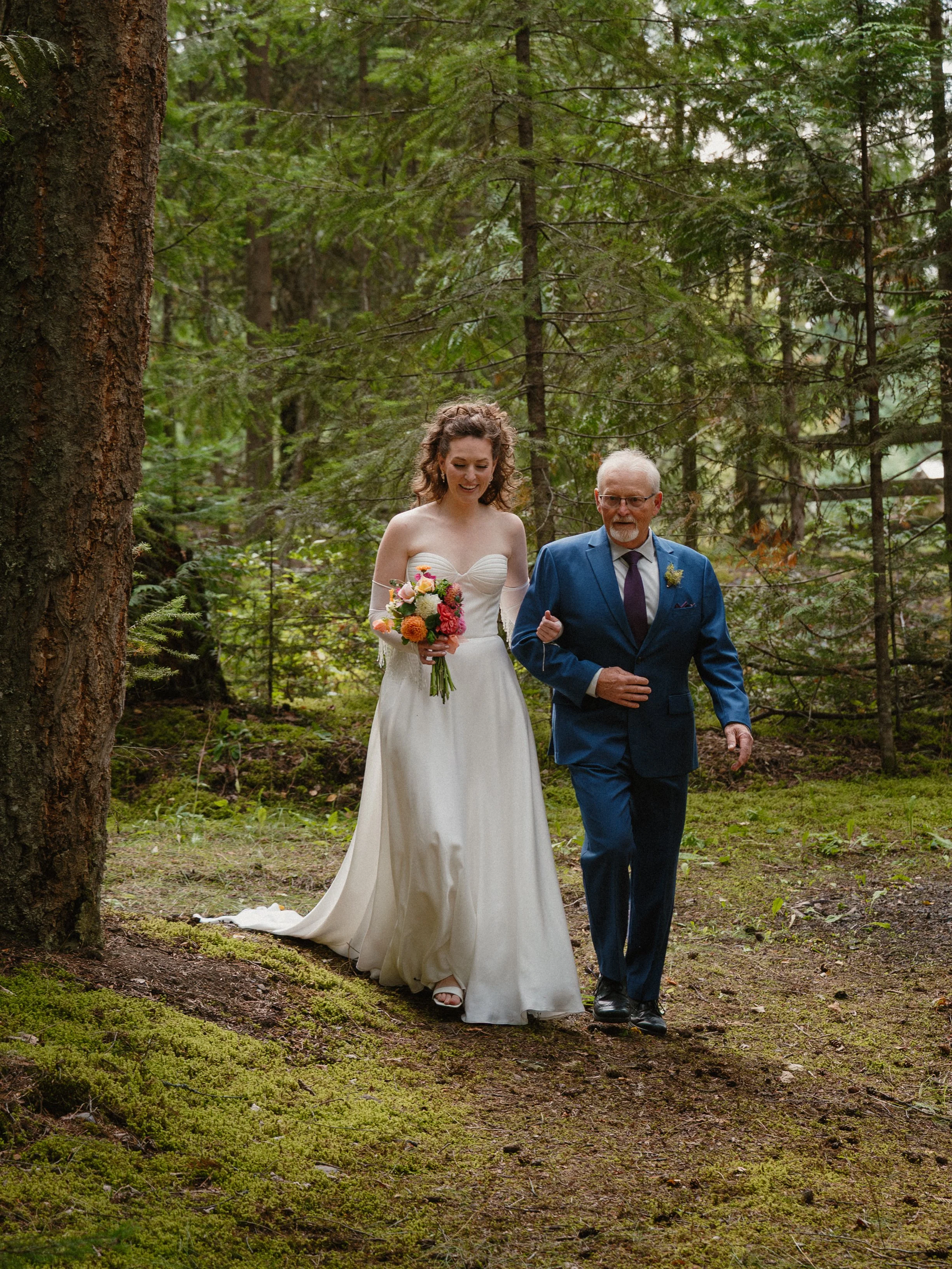 EARTH IN BLOOM PHOTOGRAPHY -Caitlin + Simon - 5-37.jpg