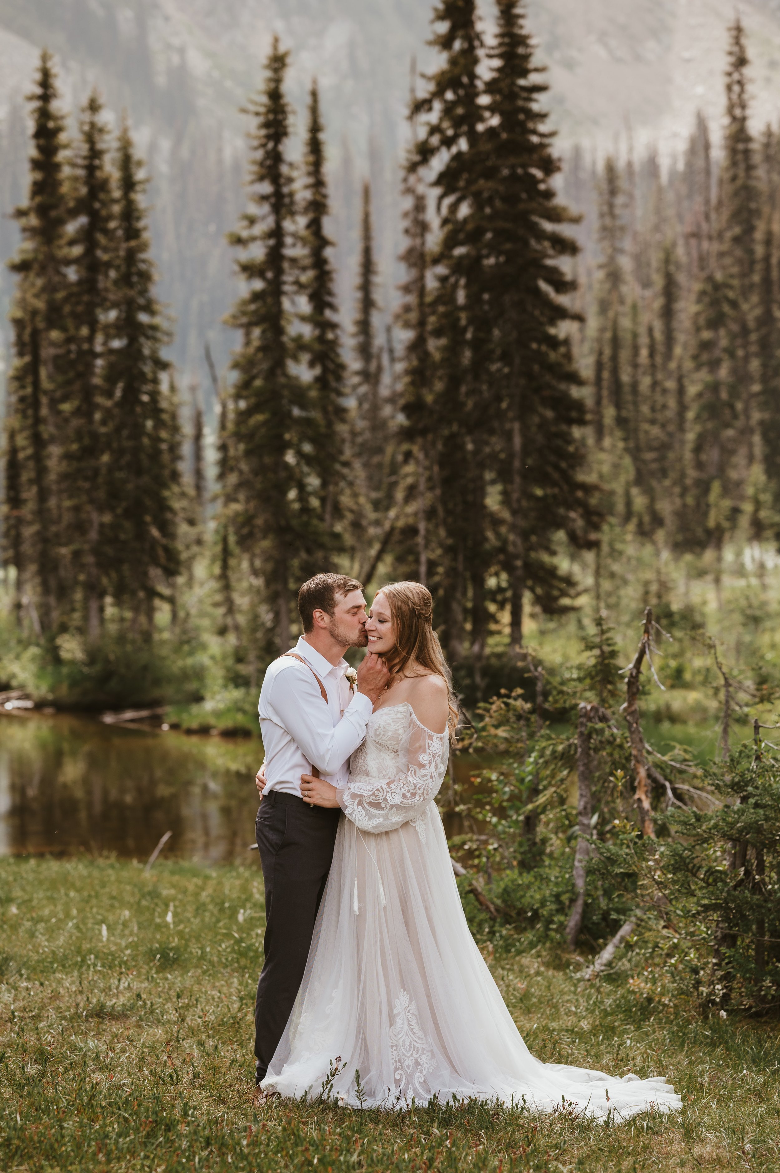 L+C - Wells Gray Park Wedding