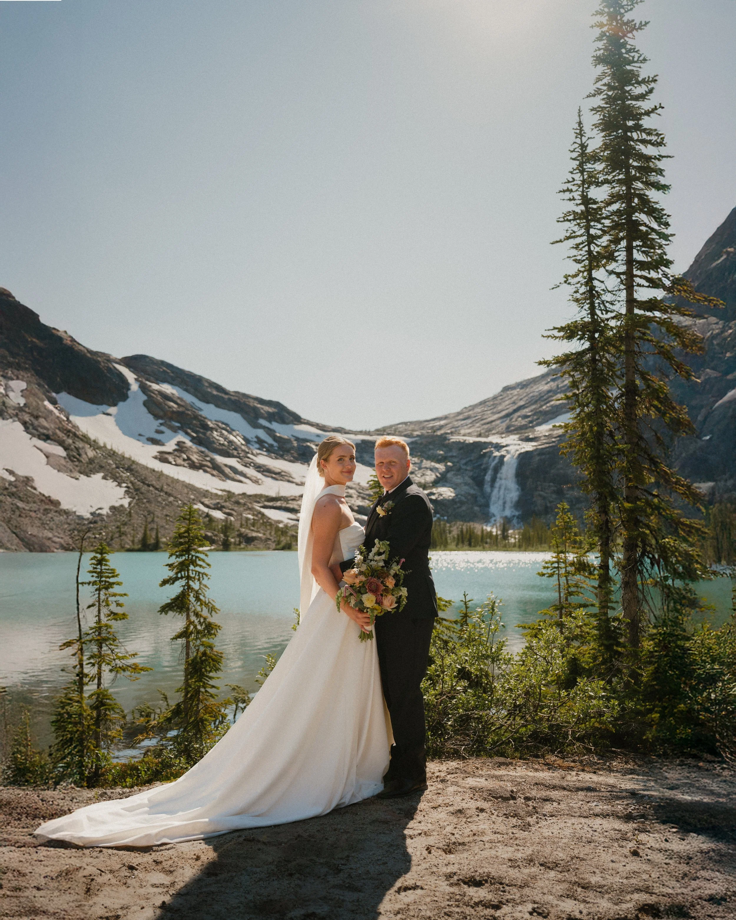 Jessie + Cade - Revelstoke Helicopter Elopement-82.jpg