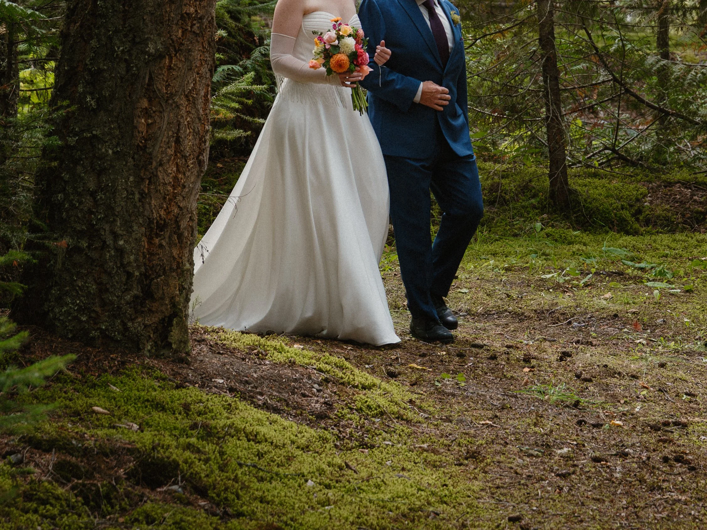 EARTH IN BLOOM PHOTOGRAPHY -Caitlin + Simon - 5-31.jpg