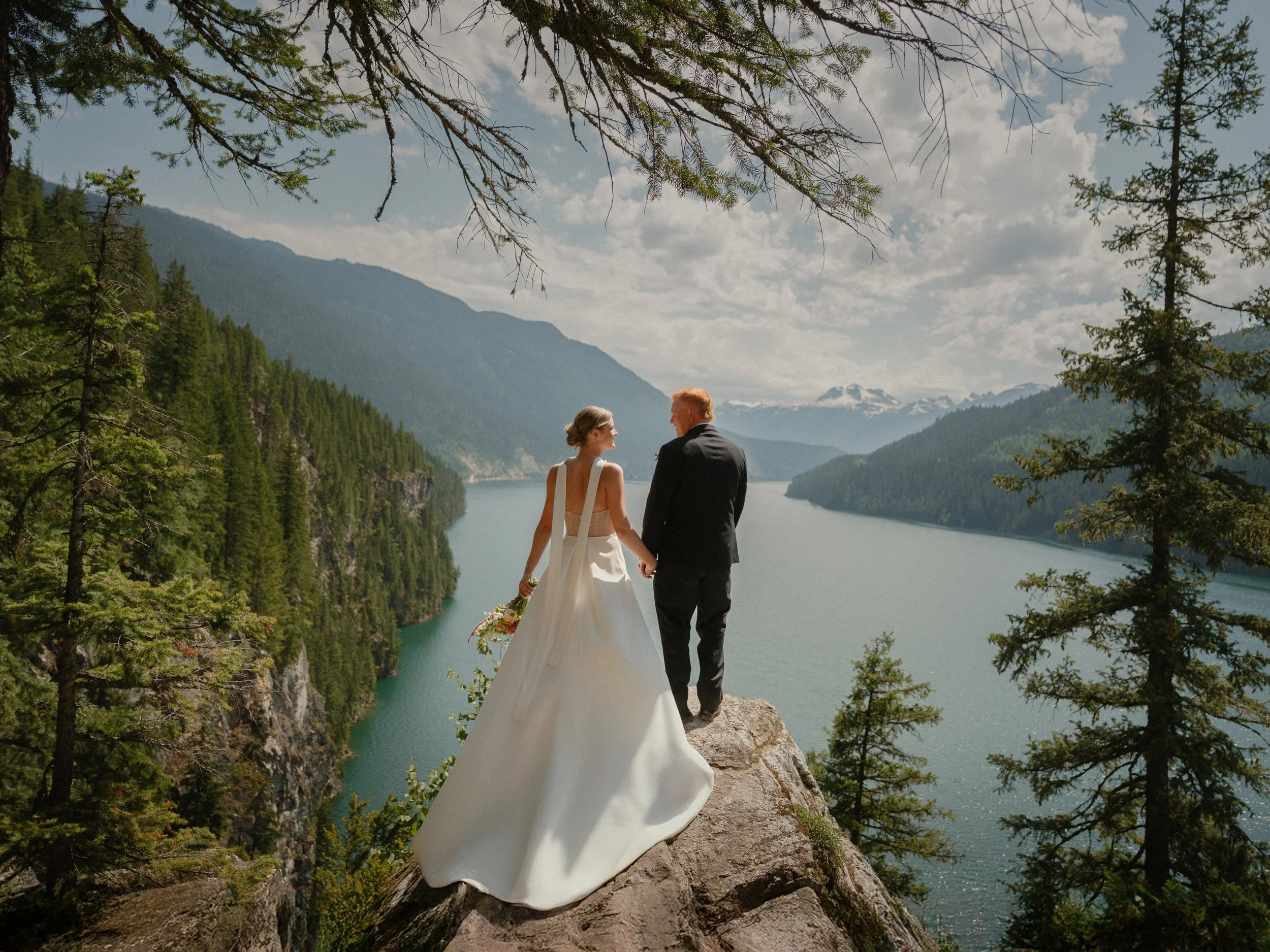 Jessie + Cade - Revelstoke Helicopter Elopement-26.jpg