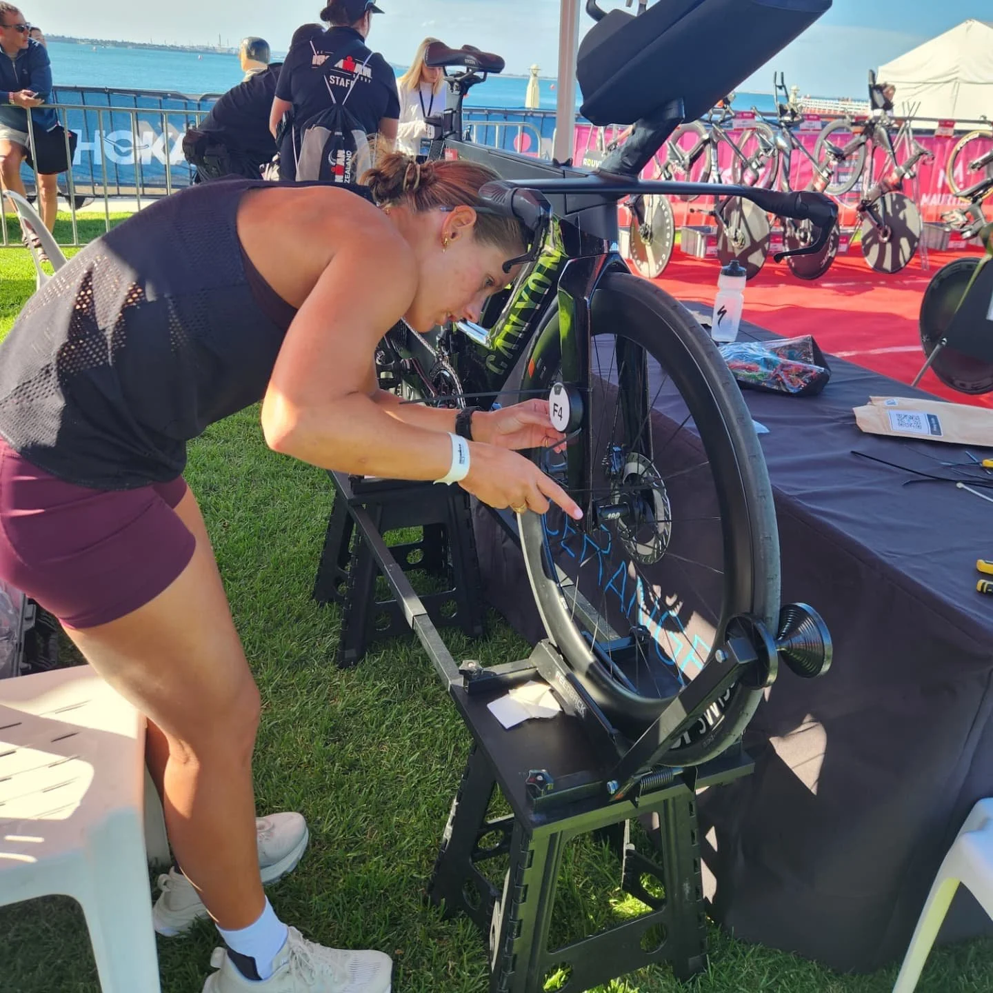 Here we go! Season 2 of the @ironmantri IRONMAN PRO SERIES!!!
Geelong IRONMAN 70.3 turning on the weather to kick off the season!!

This year we are moving to having athletes fit their own units. 
@milanagne gets the sleeves rolled up and hands on th