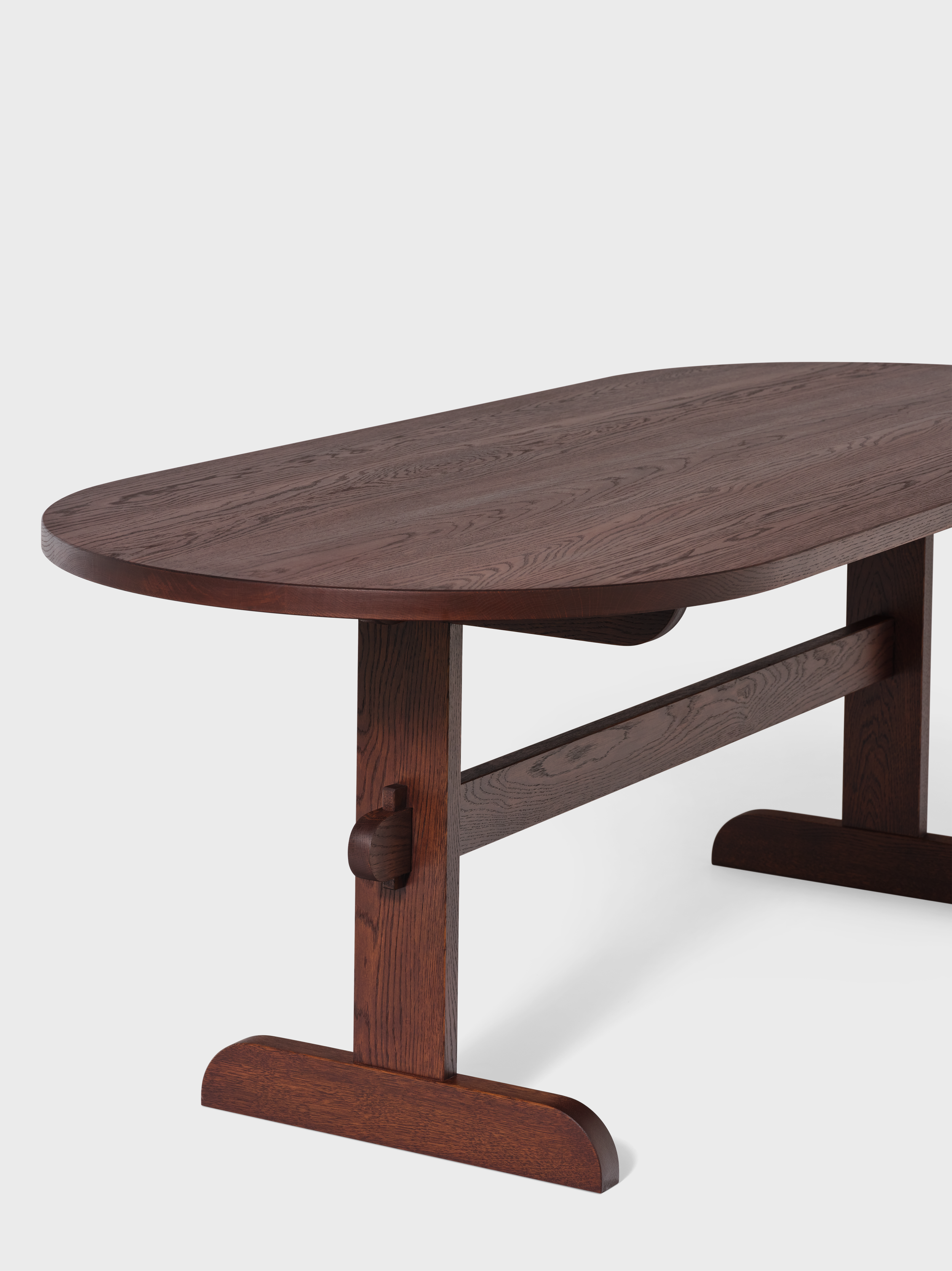 SS-Tilda-Trestle-Front-Angle.png