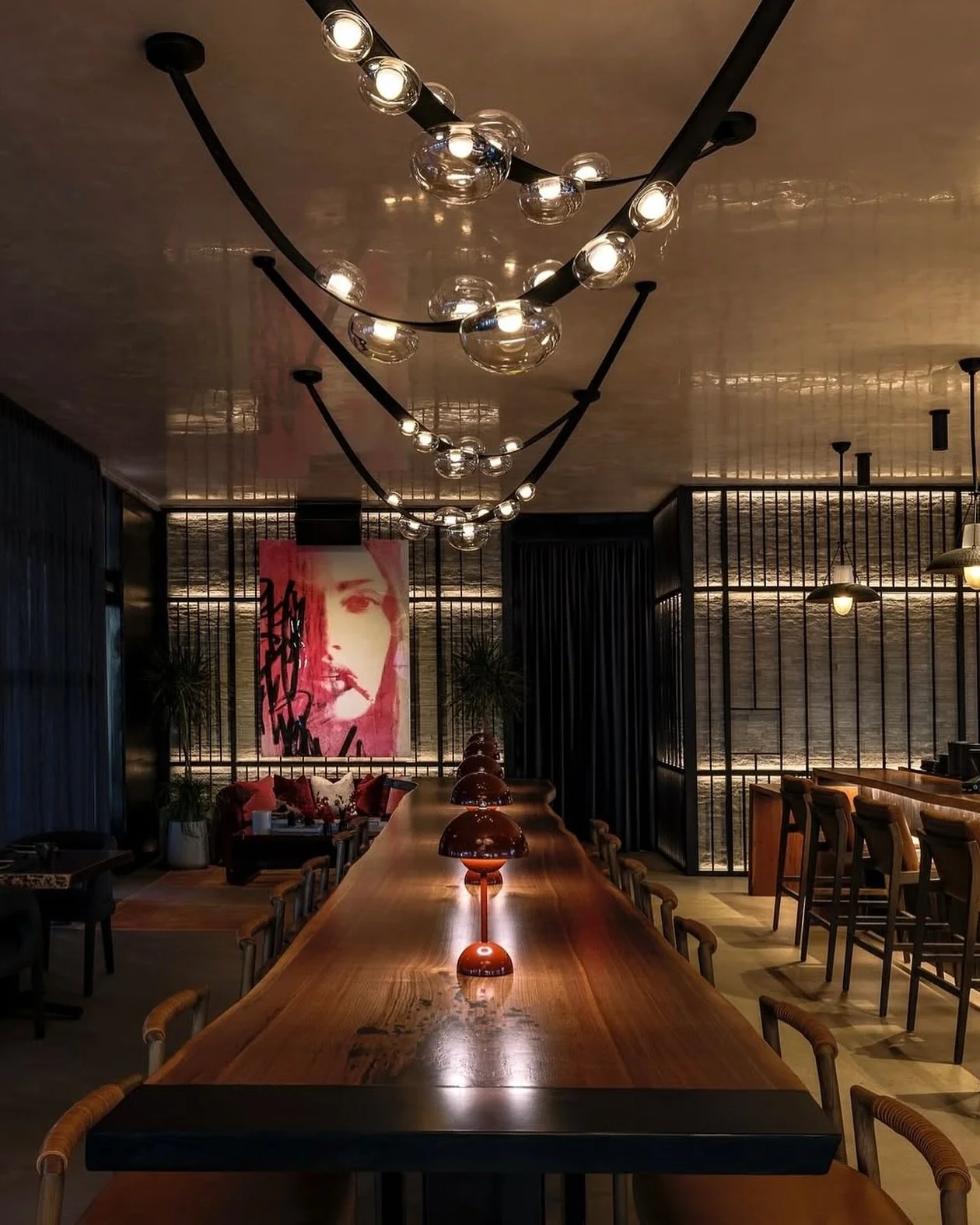 Glossy, velvety white venetian plaster ceilings for @shisomiami and @houseofldesigns 

#venetianplaster #miami #plaster #plasterwalls #restaurantdesign #construction #renovation #interiordesign #architect #wallfinishes