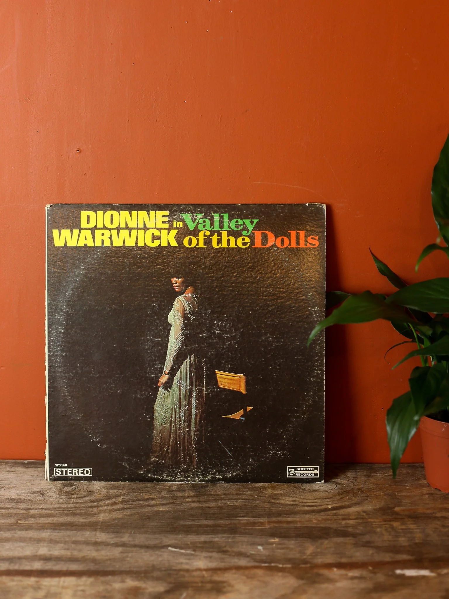 Dionne Warwick - Valley Of The Dolls 1968 1.jpg