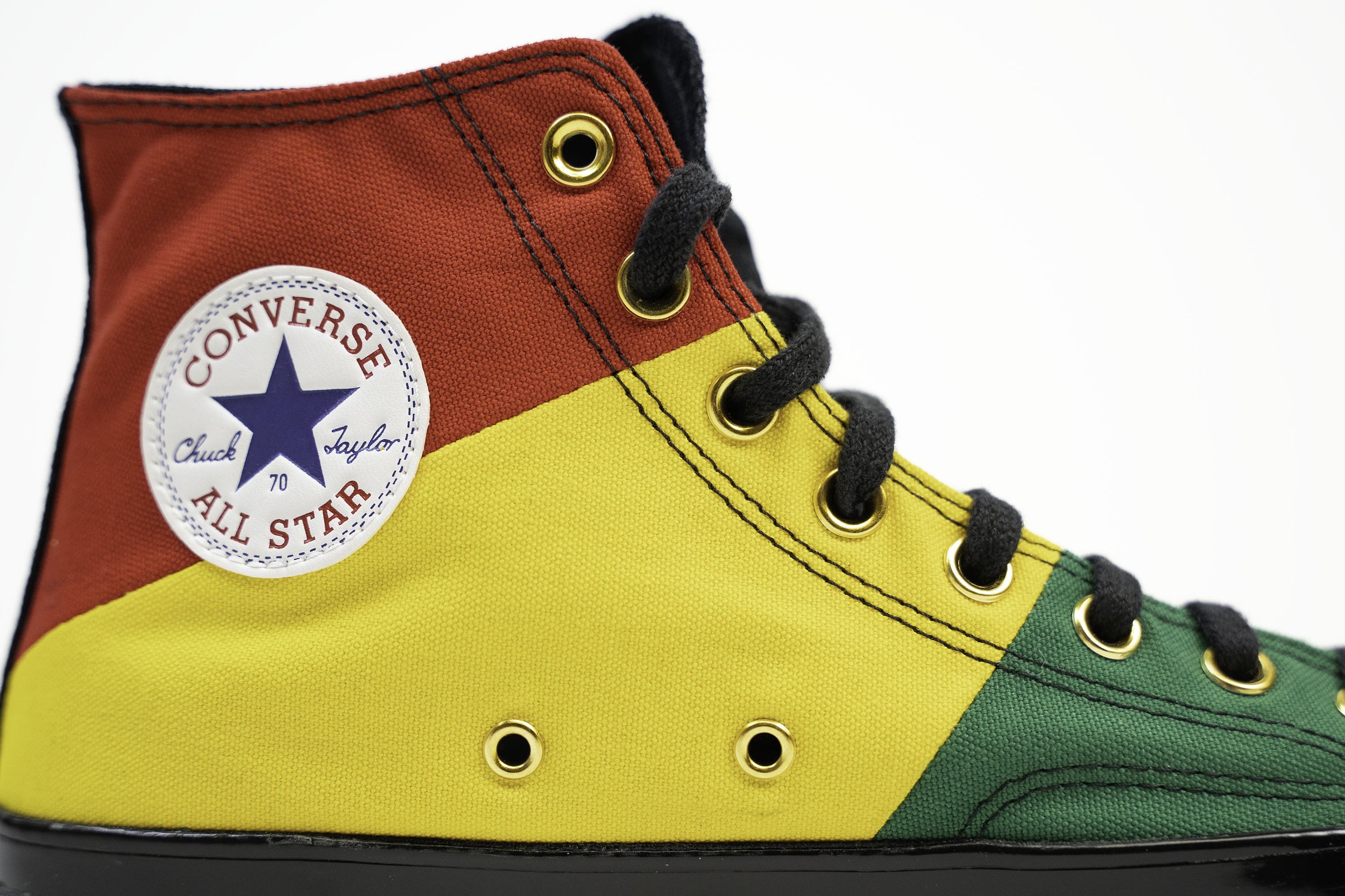 converse2close.jpg