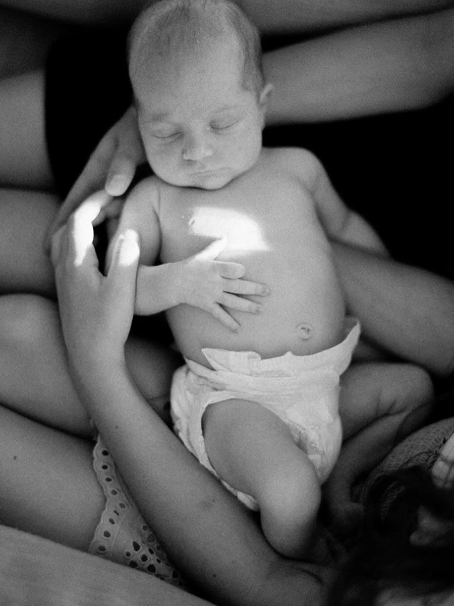 Hands and hearts. 
.
#filmphotographymelbourne 
#melbournefilmphotographer
#melbournefilmphotography
#filmphotographermelbourne
#melbournenewbornphotography